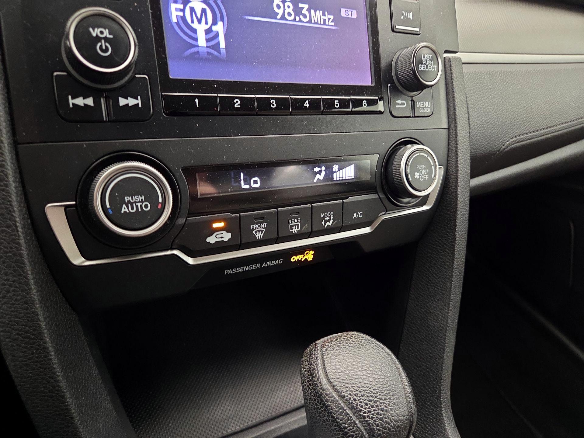 Thumbnail: 2018 Honda Civic - 16