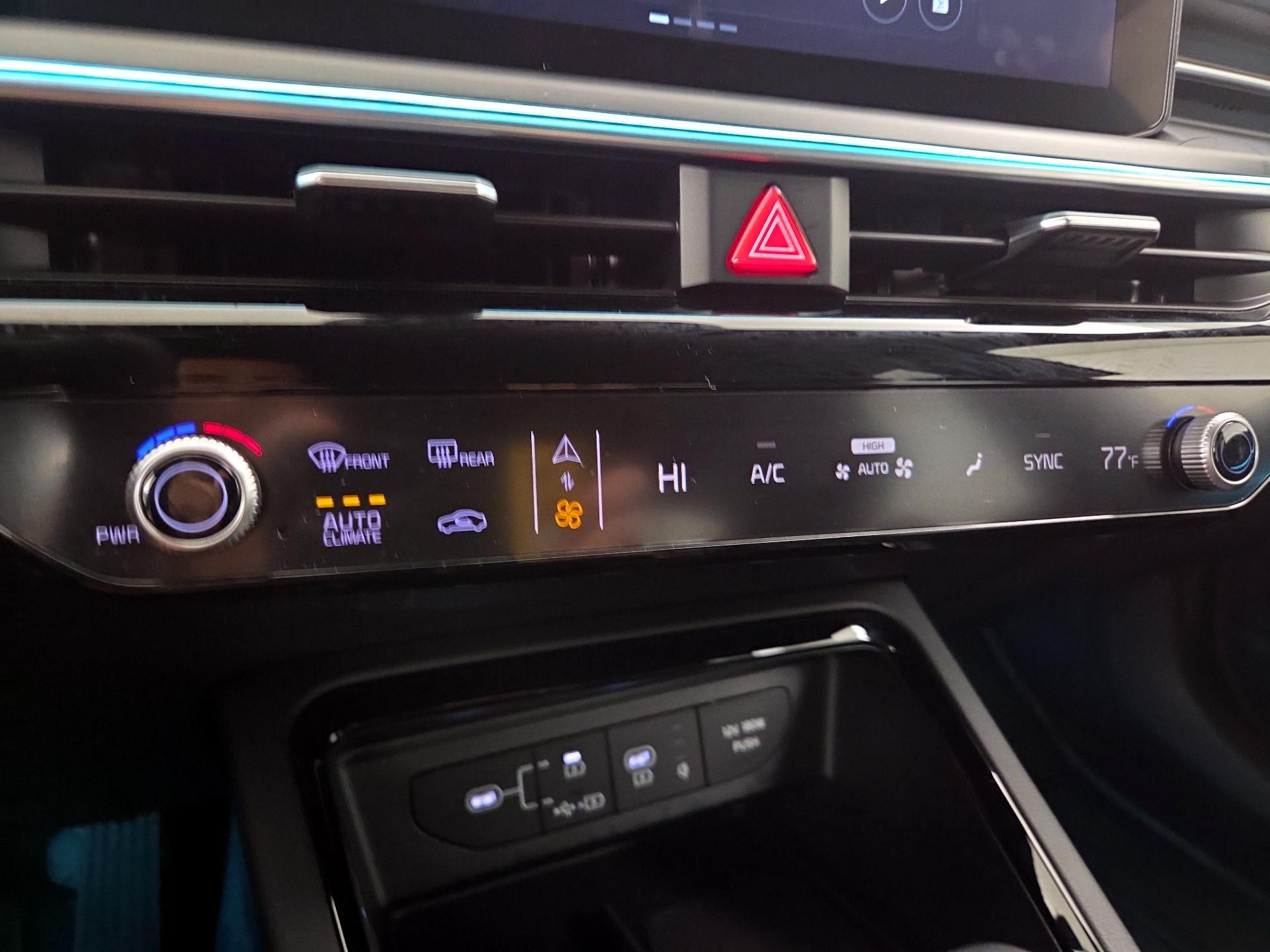 Thumbnail: 2026 Kia K5 - 17