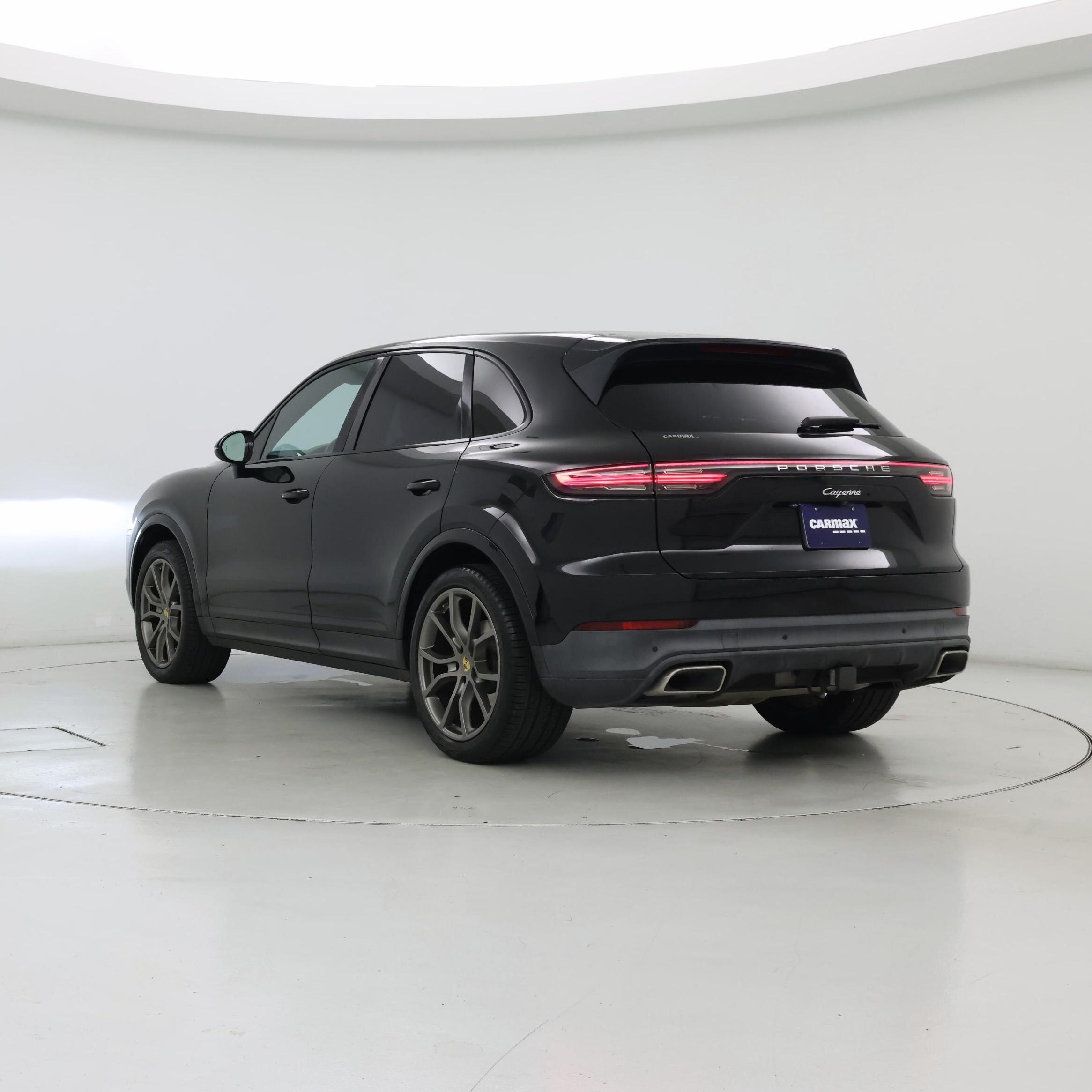 Thumbnail: 2019 Porsche Cayenne - 2