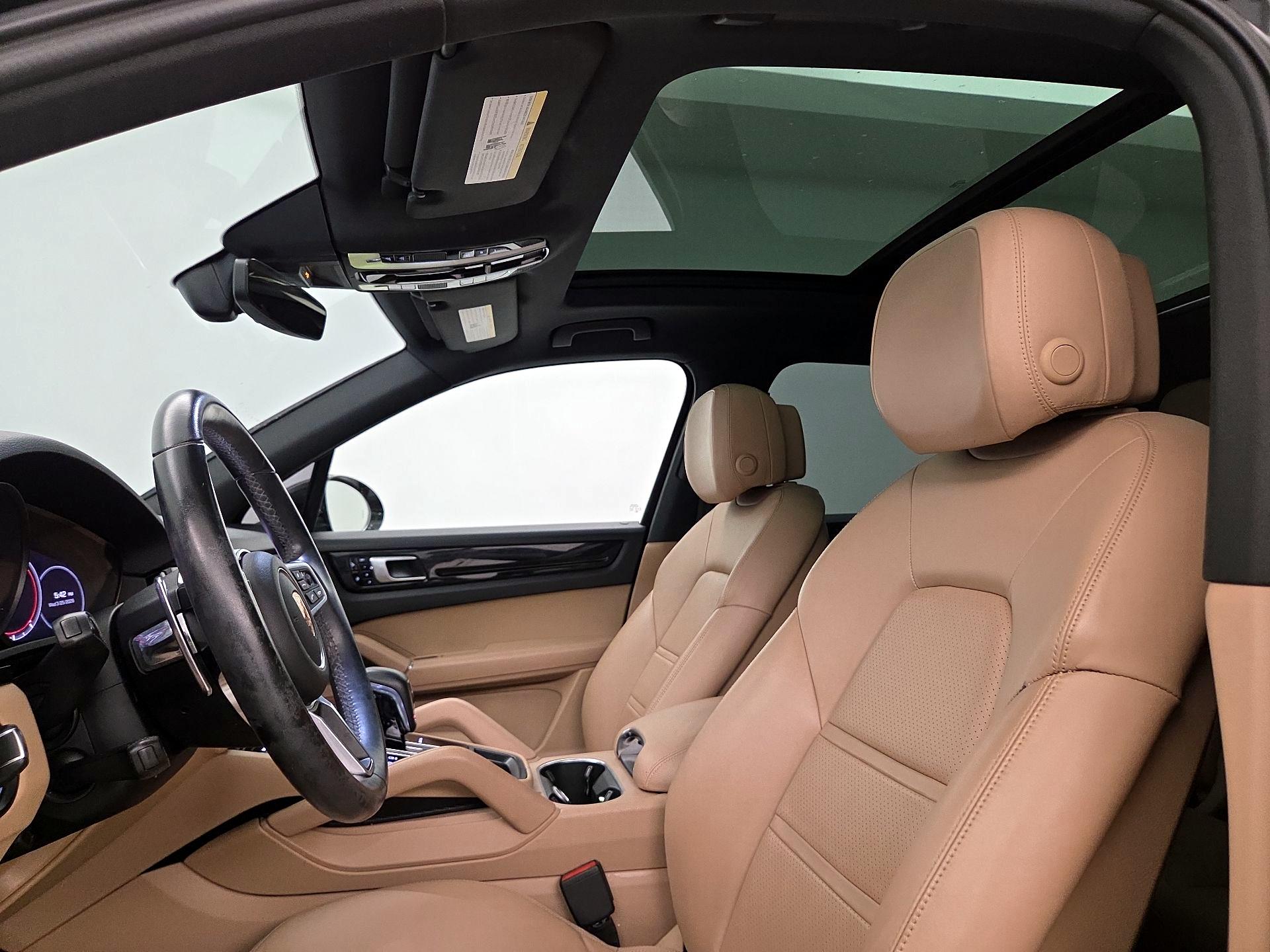 Thumbnail: 2019 Porsche Cayenne - 20