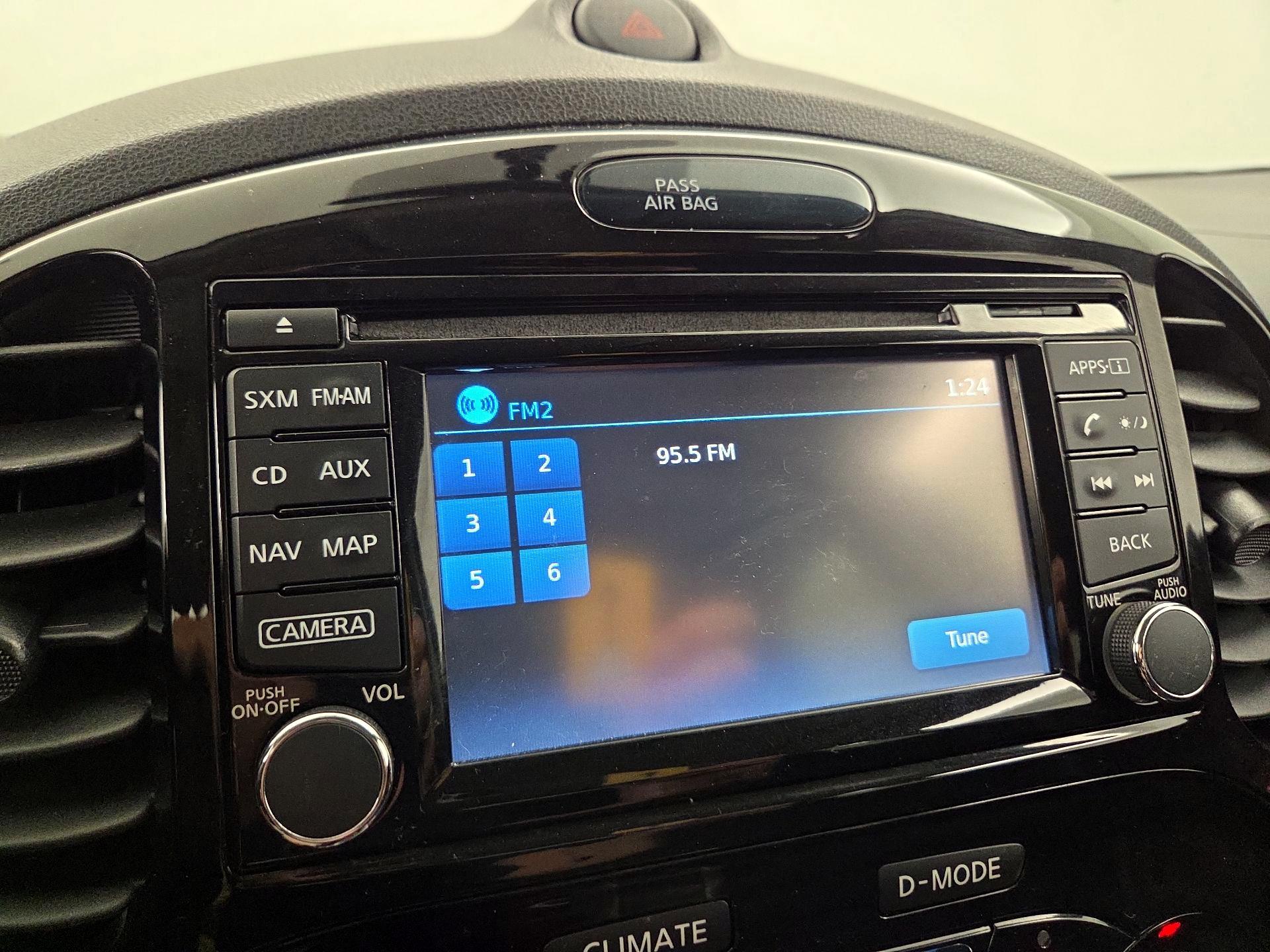 Thumbnail: 2017 Nissan Juke - 16