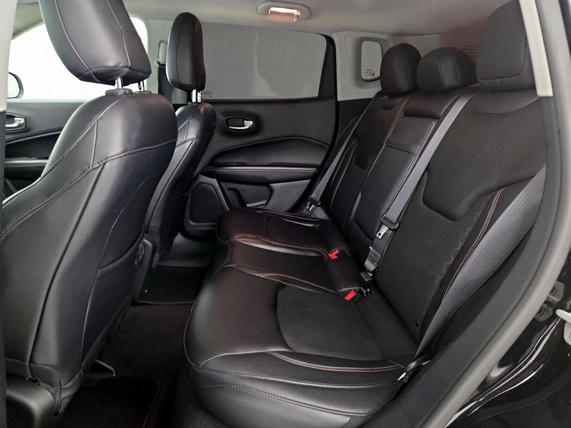 Thumbnail: 2018 Jeep Compass - 19