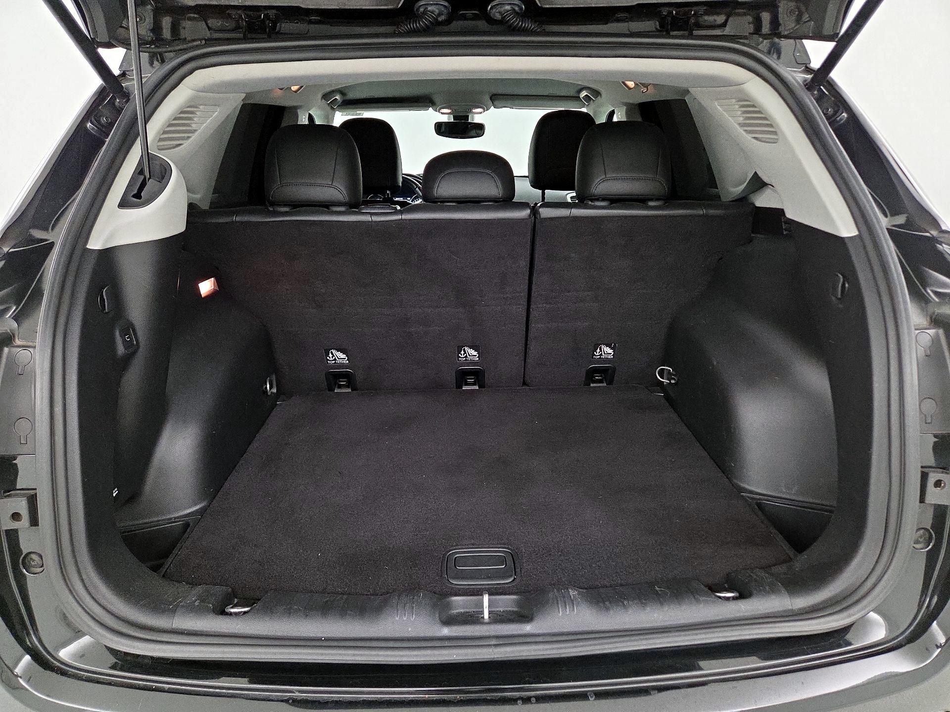 Thumbnail: 2018 Jeep Compass - 20