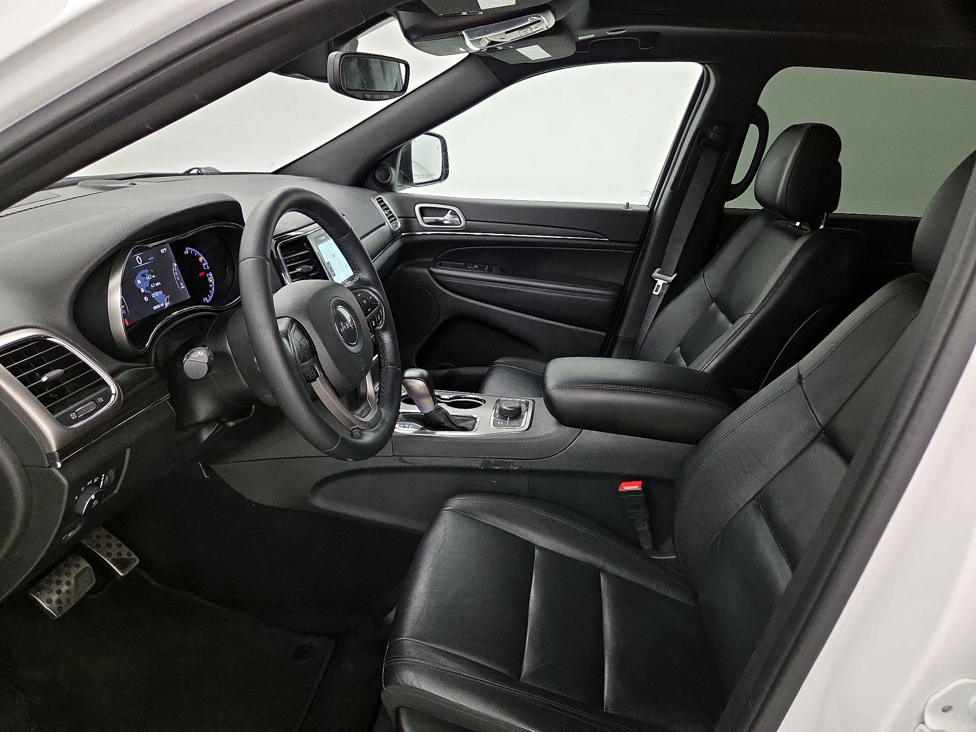 Thumbnail: 2022 Jeep Grand Cherokee - 11