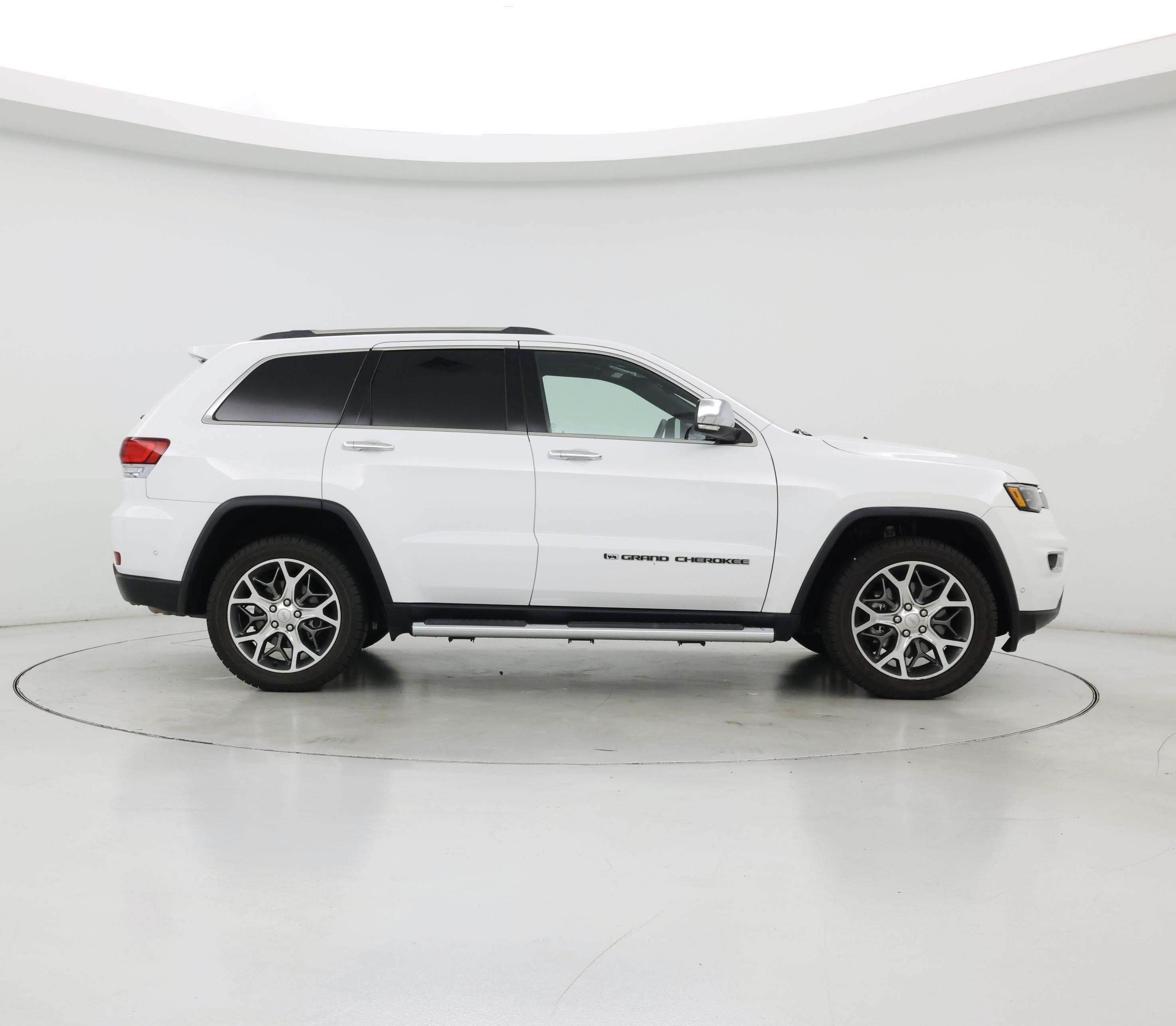 Thumbnail: 2022 Jeep Grand Cherokee - 7