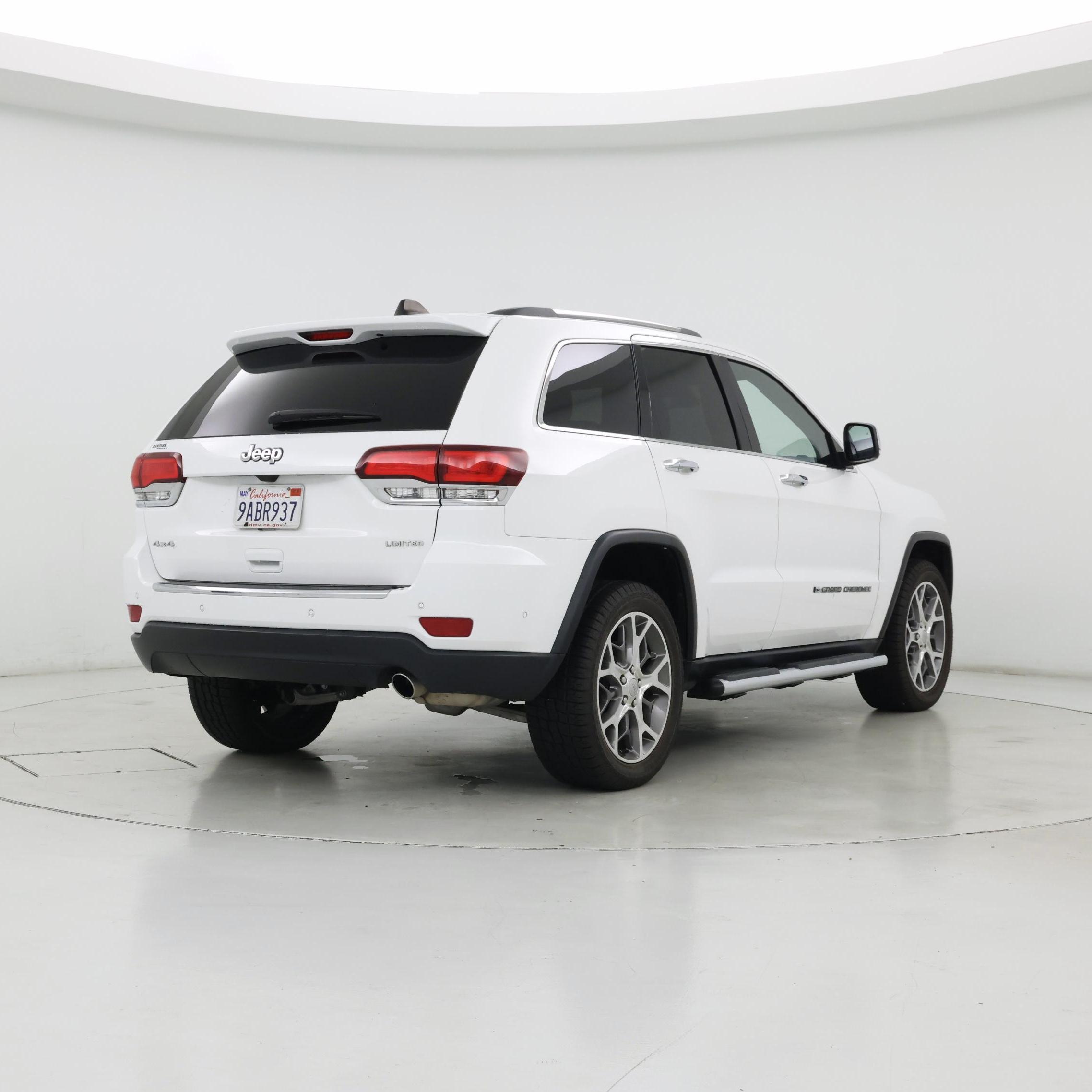 Thumbnail: 2022 Jeep Grand Cherokee - 8