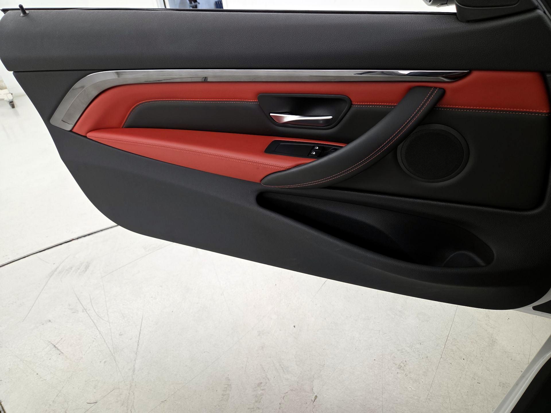 Thumbnail: 2015 BMW M4 - 12