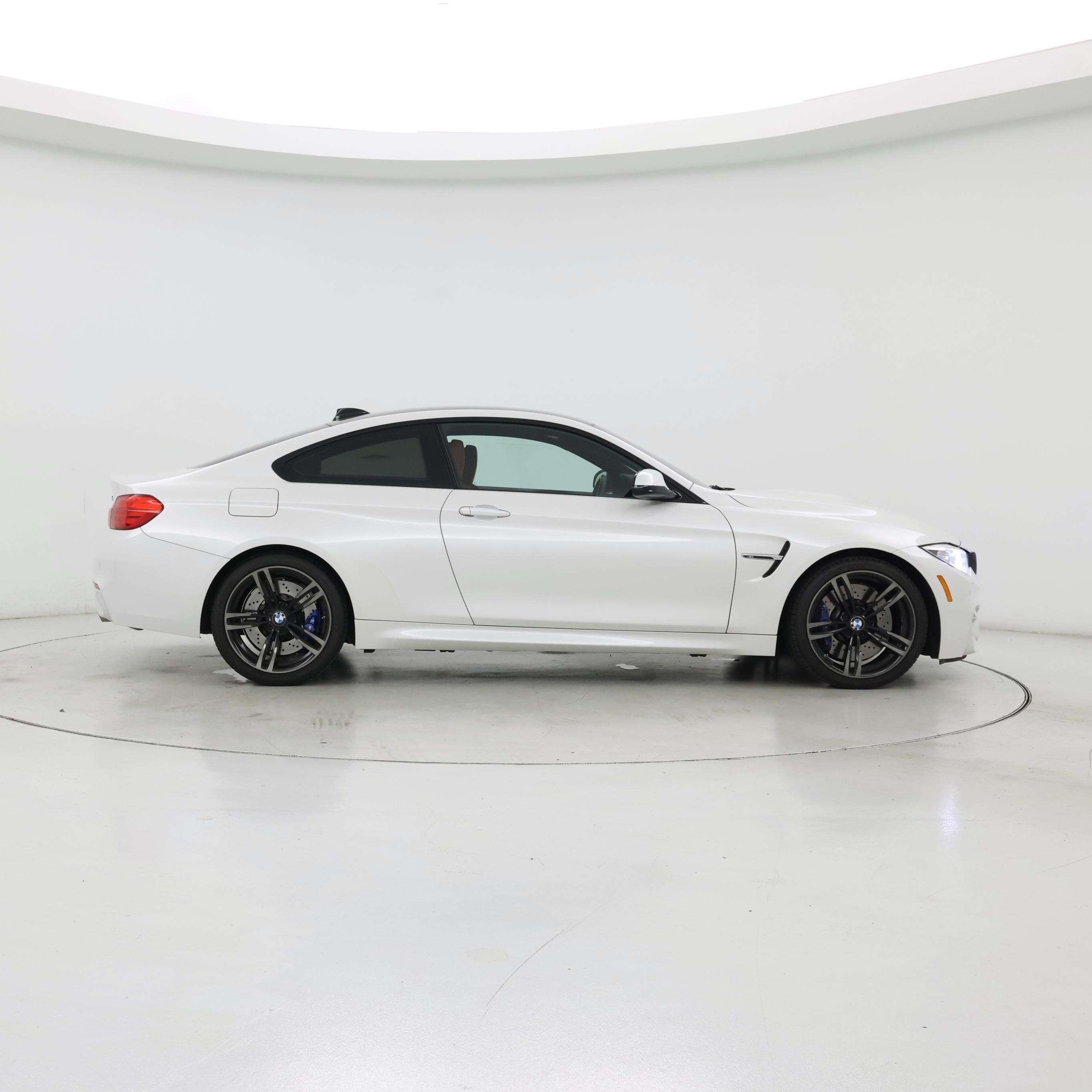 Thumbnail: 2015 BMW M4 - 7