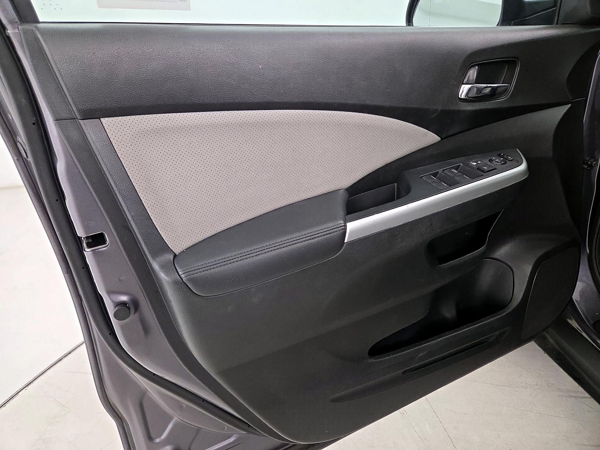 Thumbnail: 2016 Honda CR-V - 12