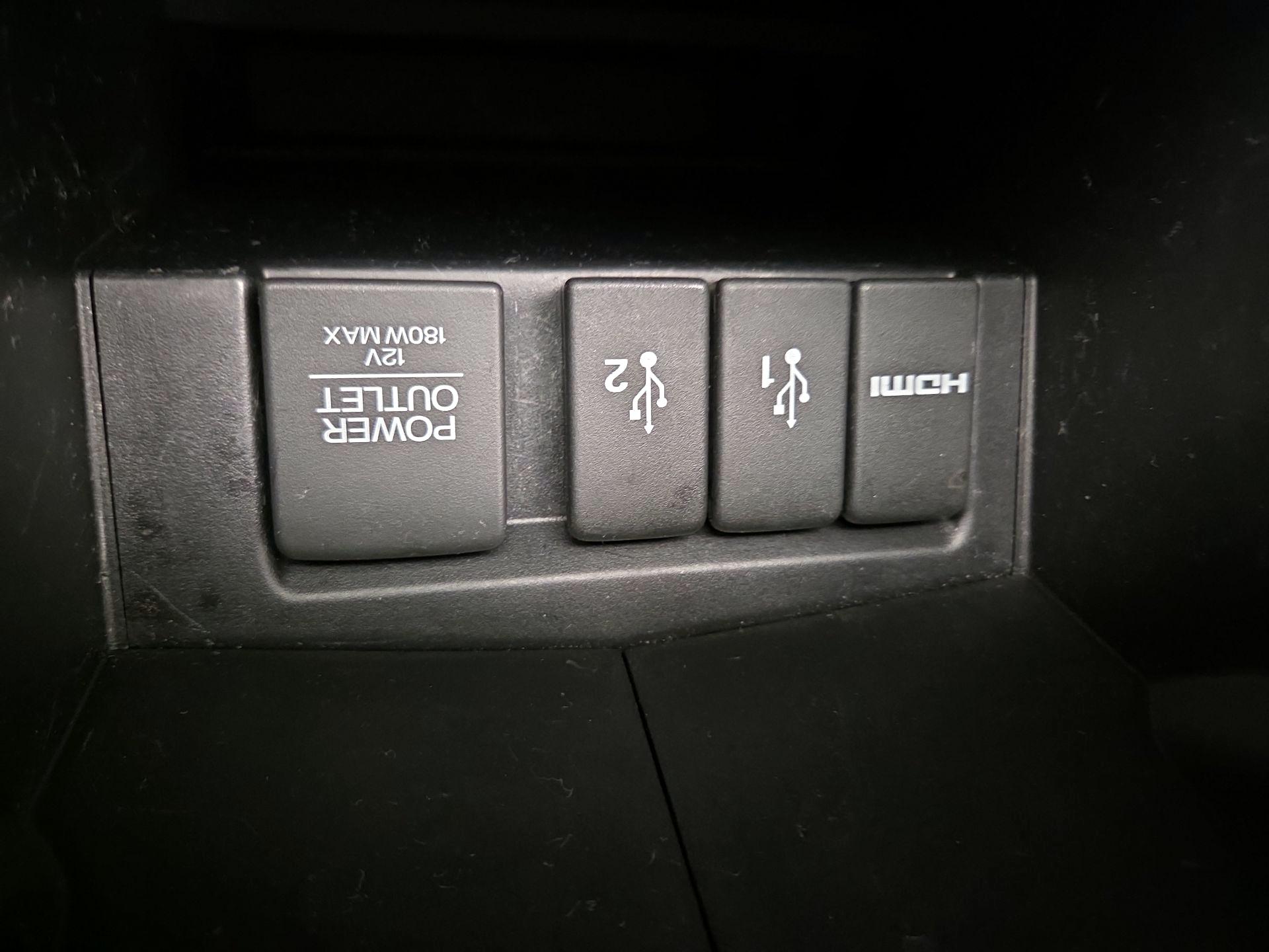 Thumbnail: 2016 Honda CR-V - 18