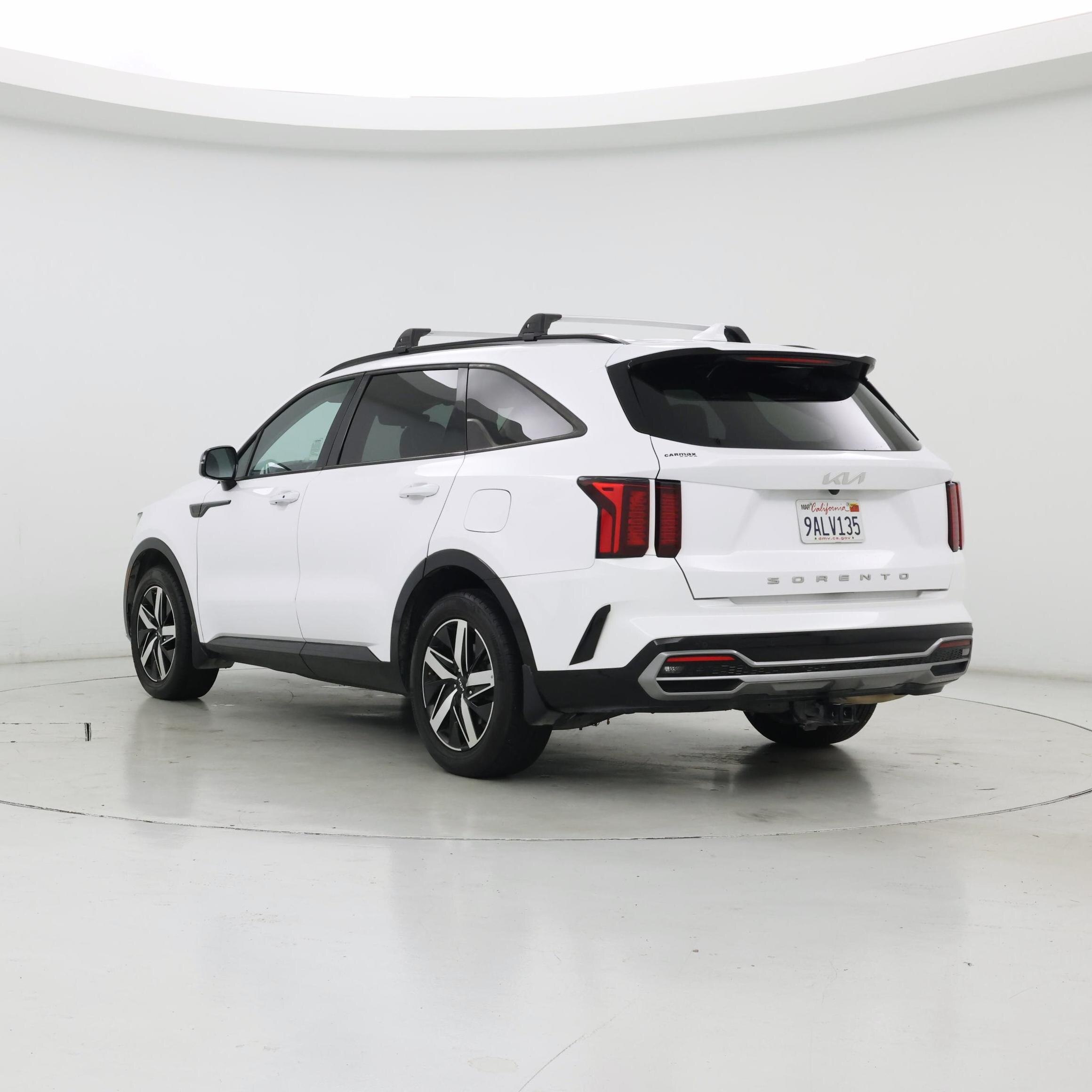 Thumbnail: 2022 Kia Sorento - 2