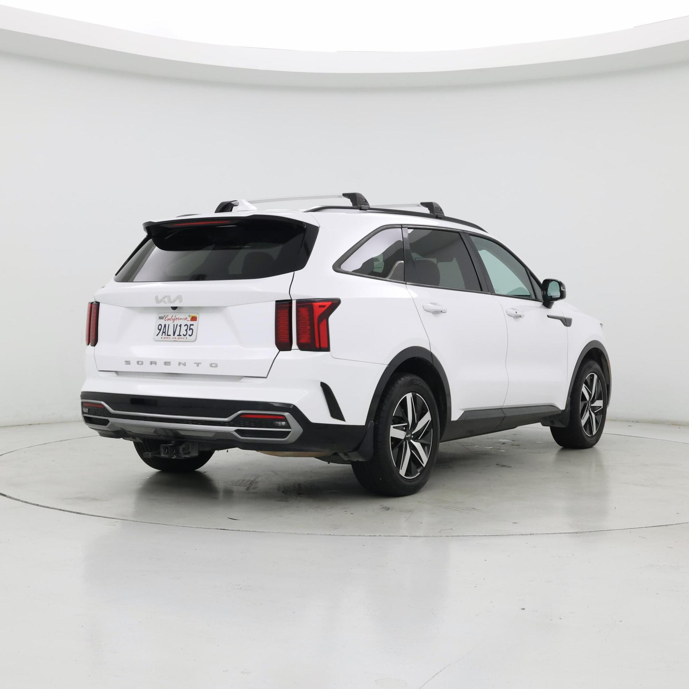 Thumbnail: 2022 Kia Sorento - 8