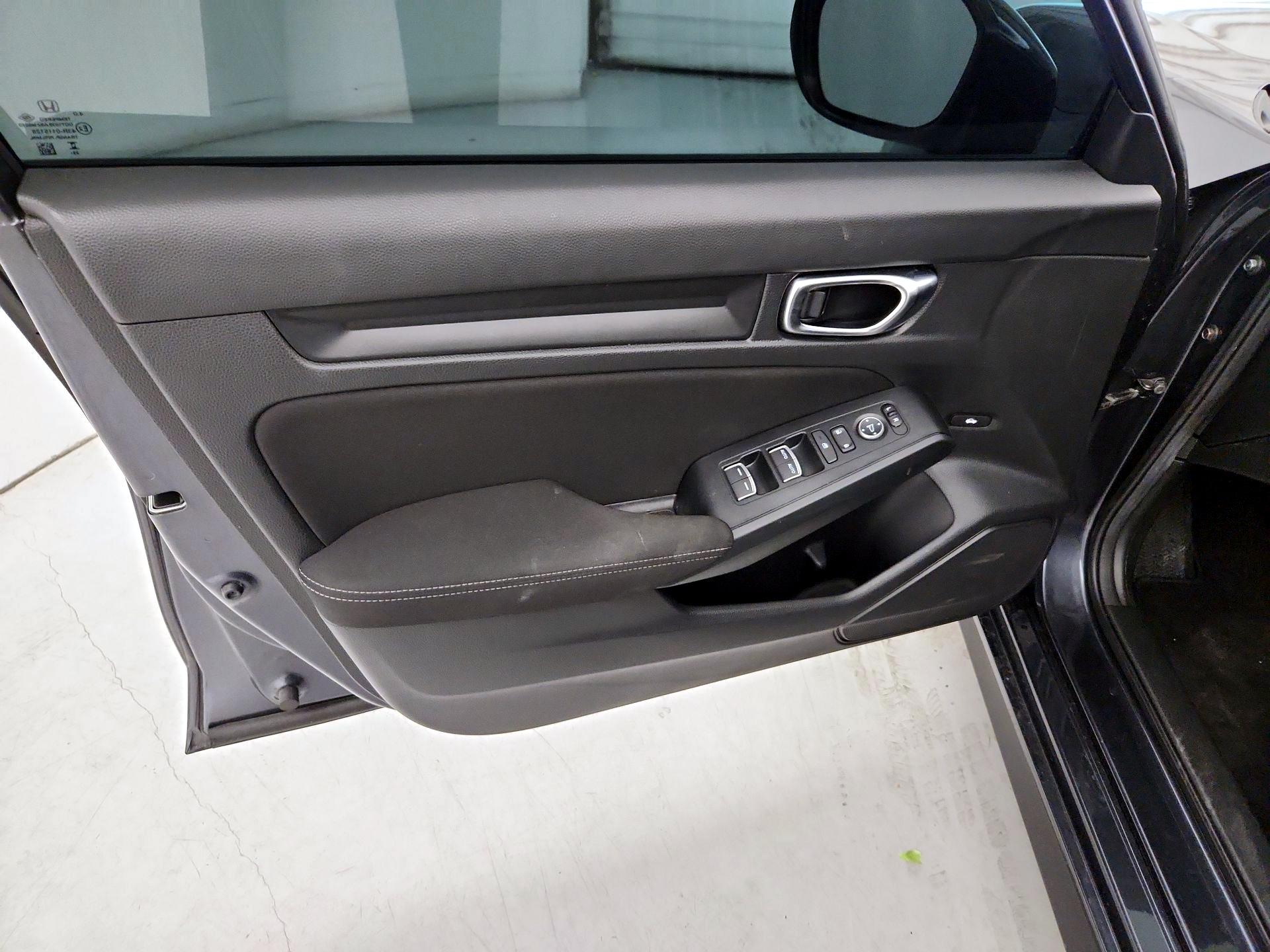 Thumbnail: 2024 Honda Civic - 12