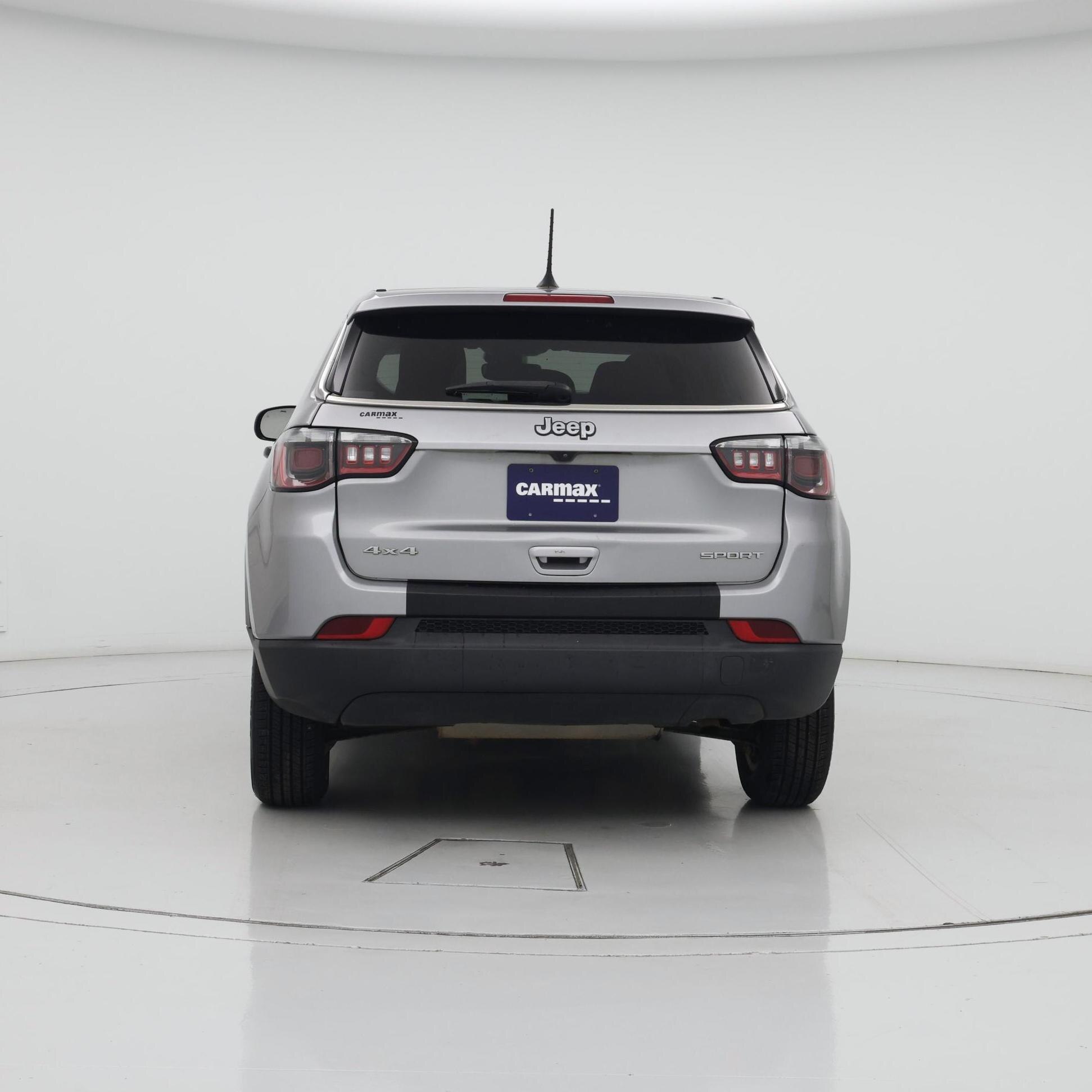 Thumbnail: 2022 Jeep Compass - 6