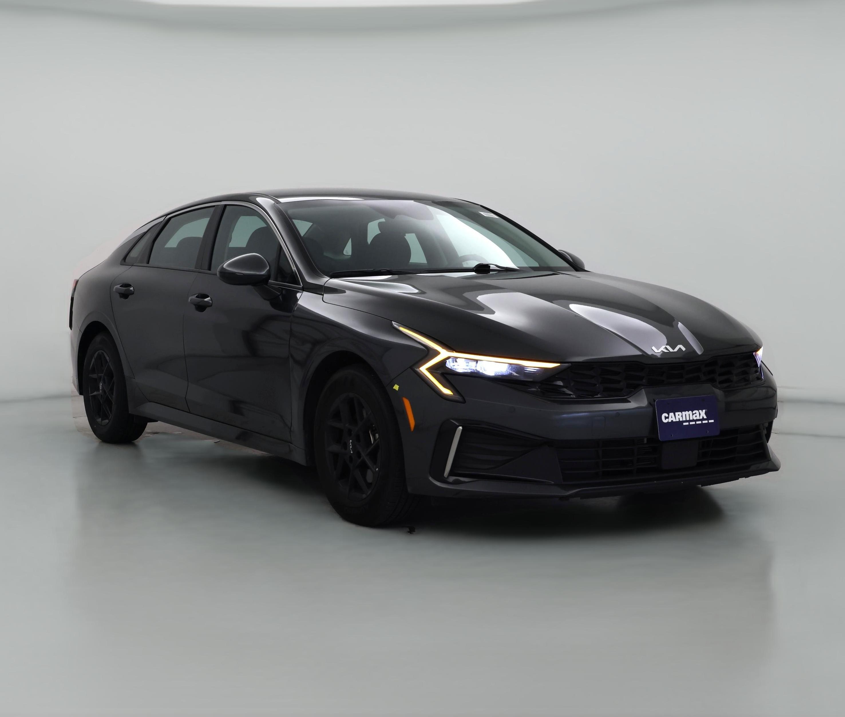 Thumbnail: 2025 Kia K5 - 1