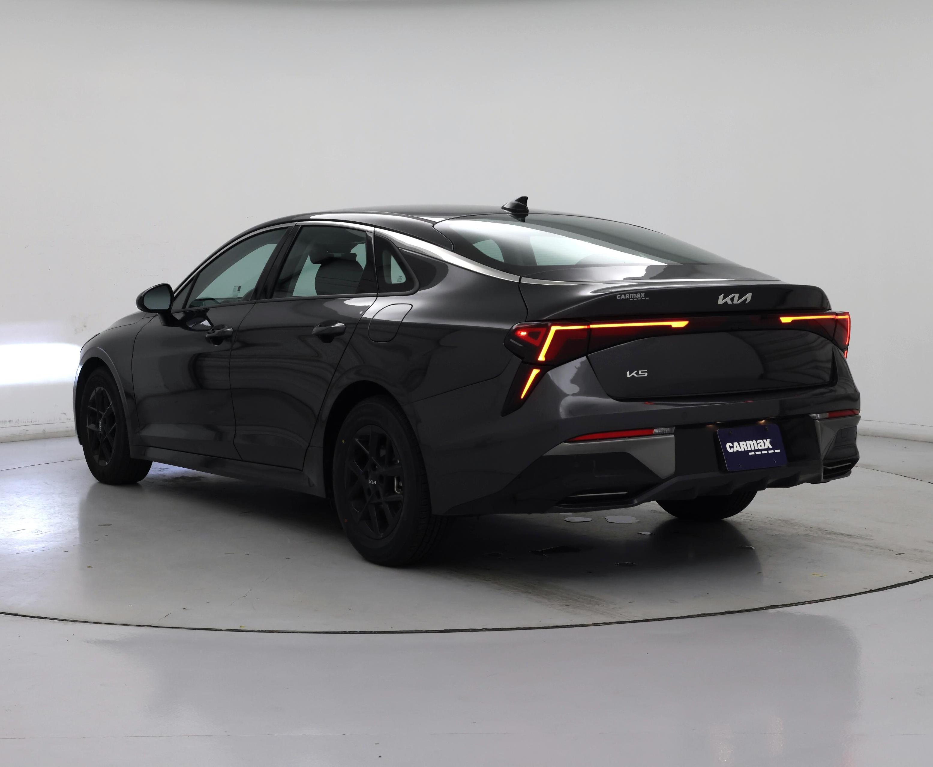 Thumbnail: 2025 Kia K5 - 2