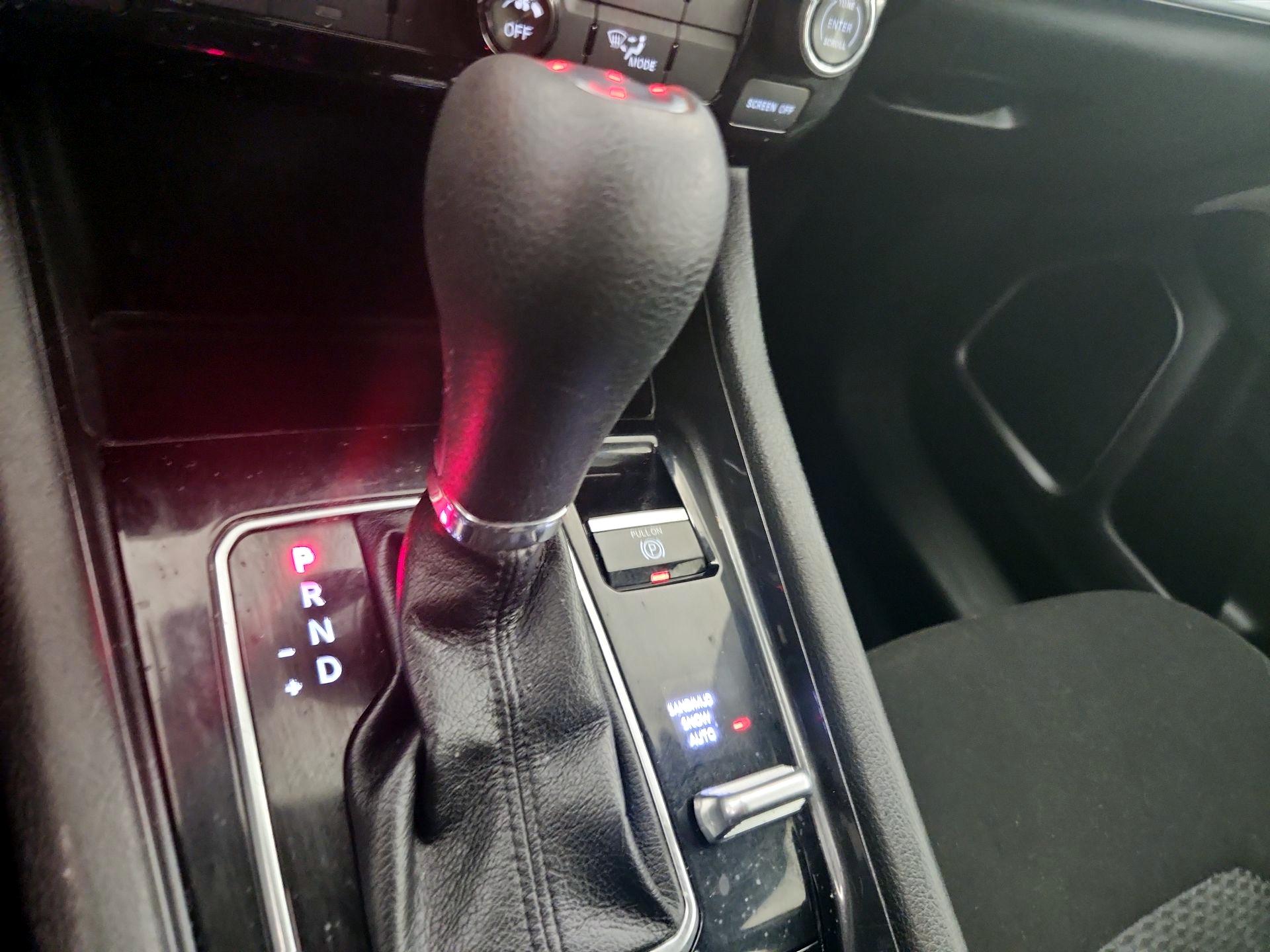 Thumbnail: 2022 Jeep Compass - 17