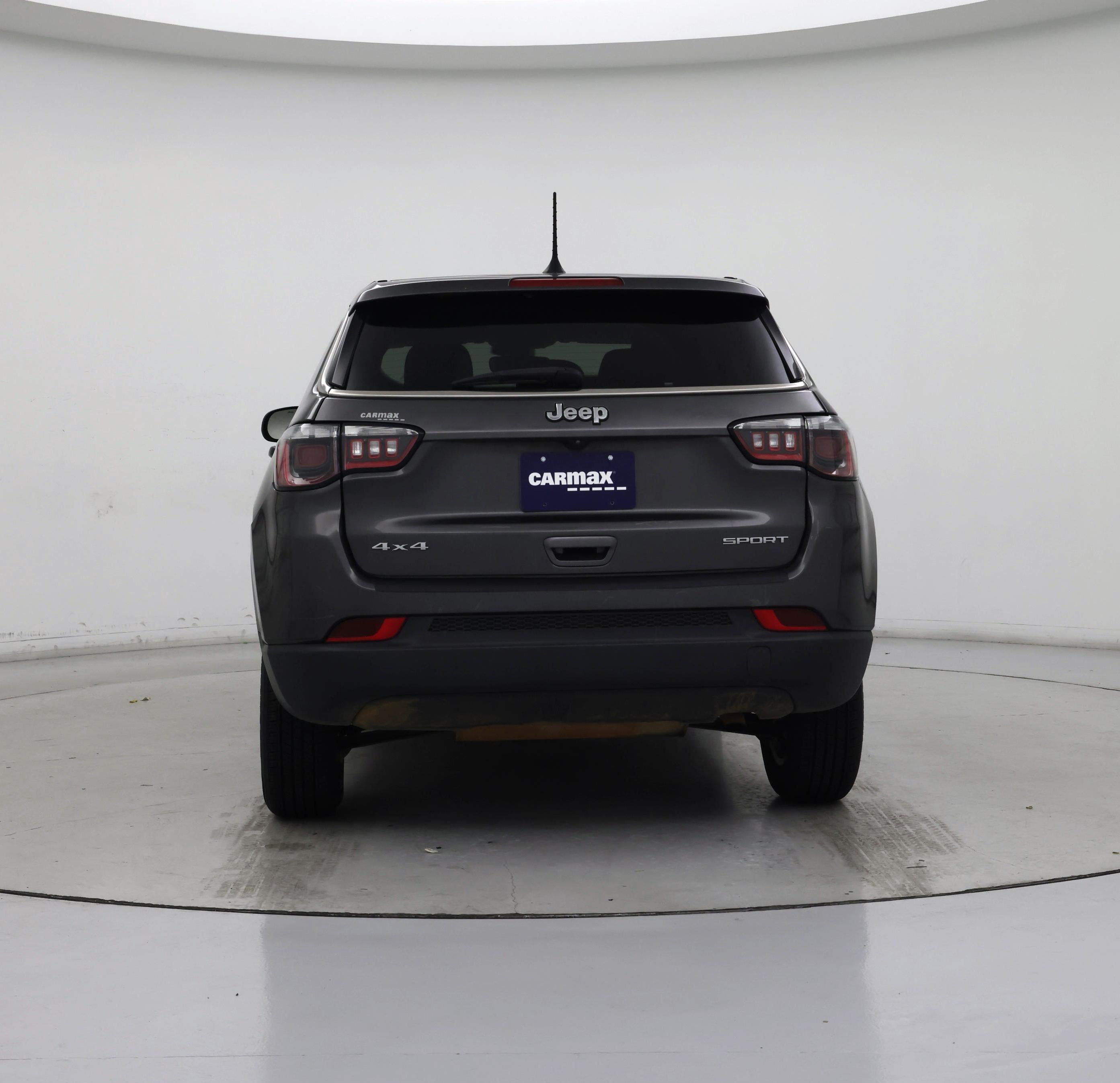 Thumbnail: 2022 Jeep Compass - 6