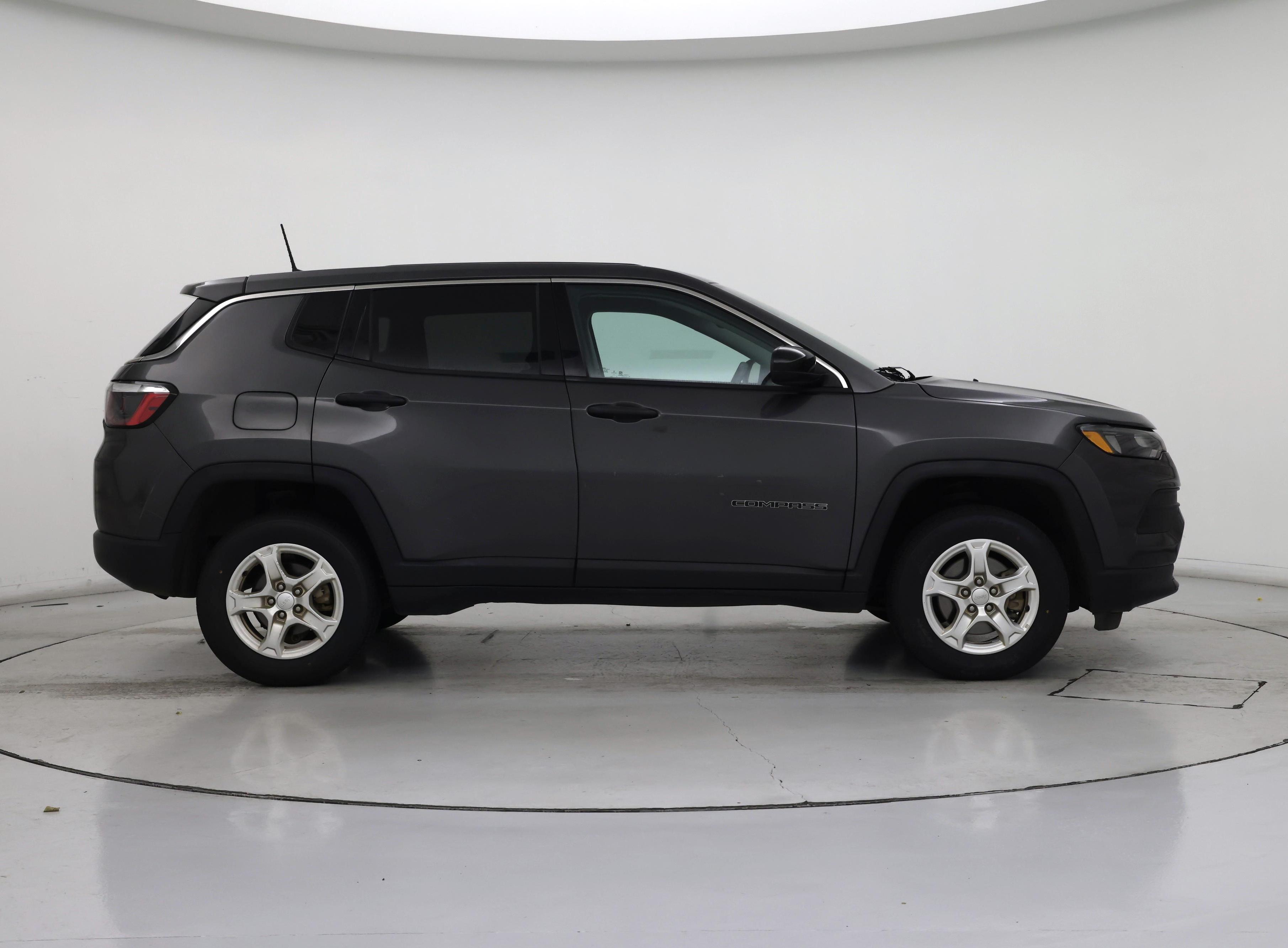 Thumbnail: 2022 Jeep Compass - 7