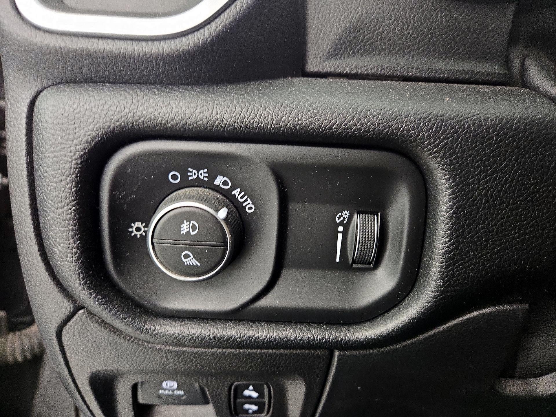 Thumbnail: 2022 RAM 1500 - 13