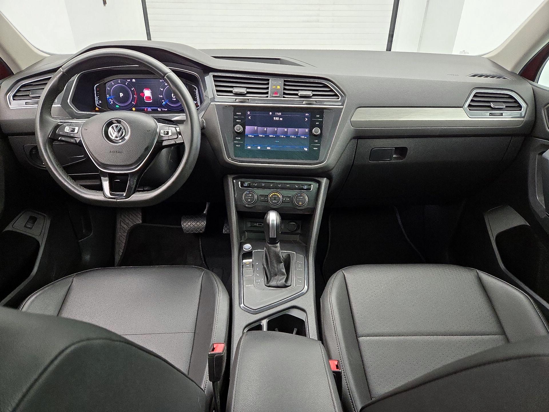 Thumbnail: 2020 Volkswagen Tiguan - 9