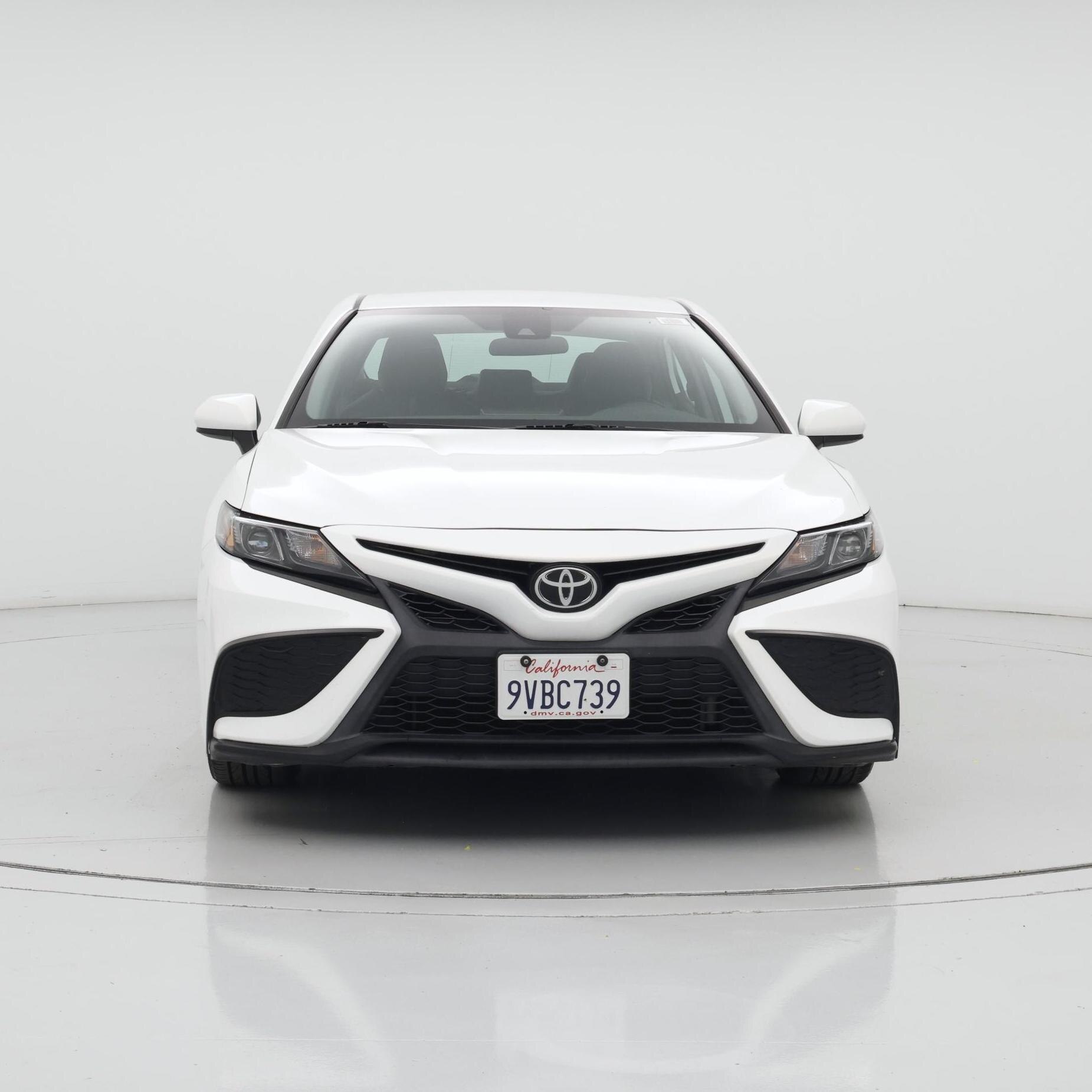 Thumbnail: 2021 Toyota Camry - 5