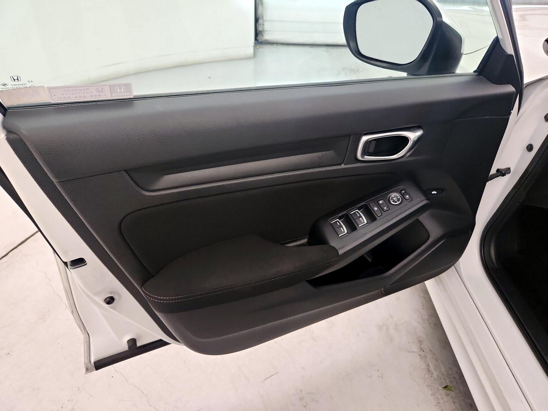 Thumbnail: 2023 Honda Civic - 12