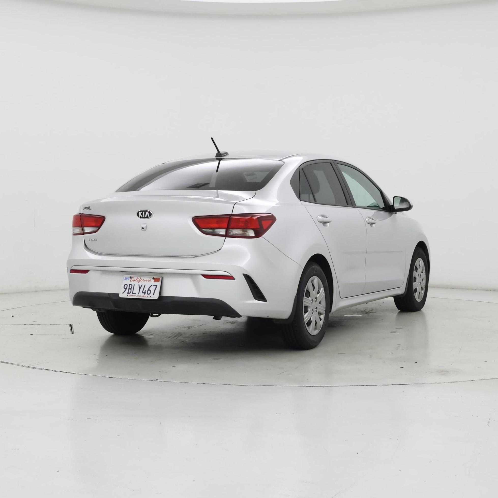 Thumbnail: 2021 Kia Rio - 8