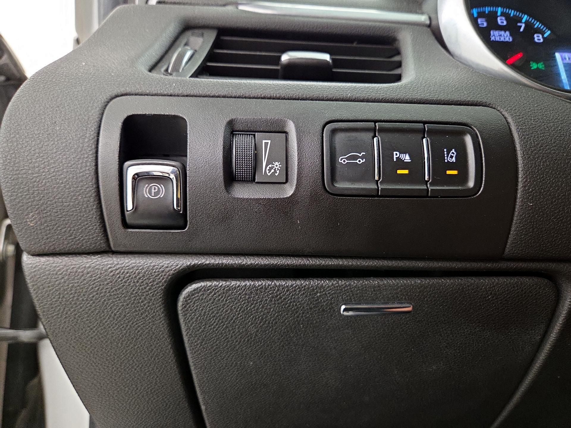 Thumbnail: 2016 Chevrolet Impala - 13