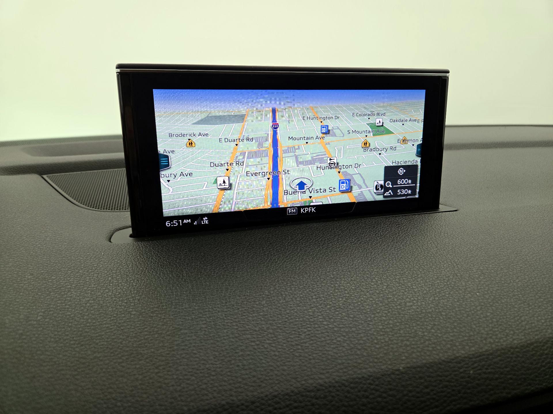 Thumbnail: 2018 Audi Q7 - 14