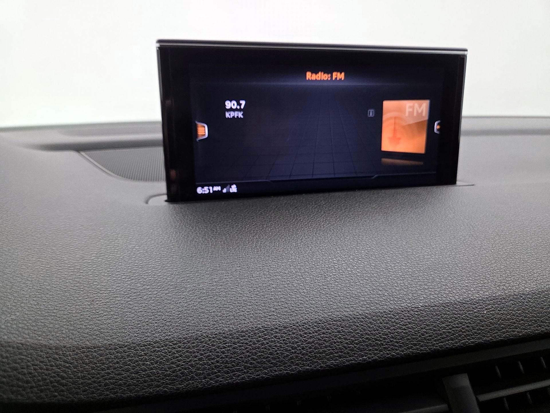 Thumbnail: 2018 Audi Q7 - 16