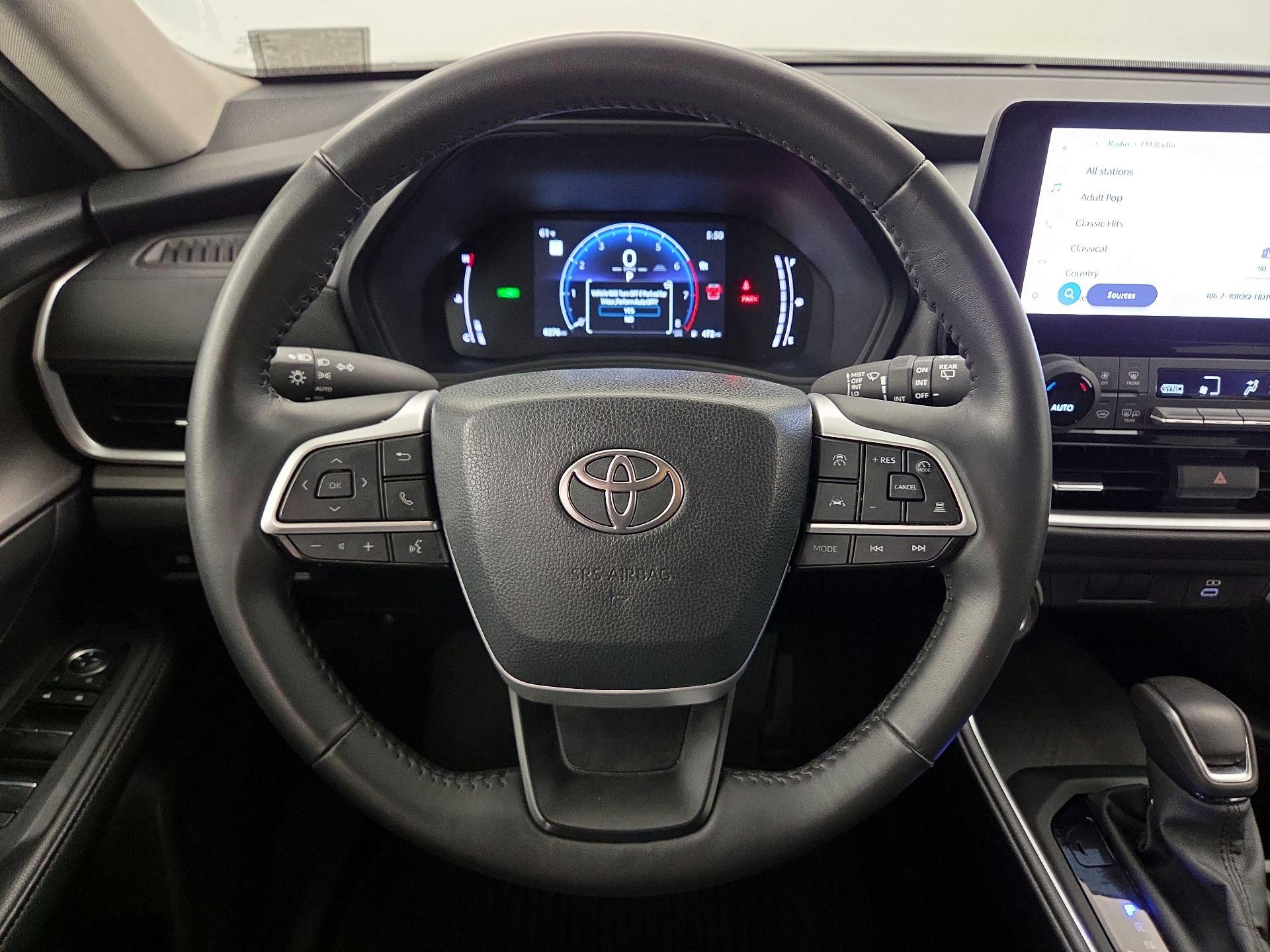 Thumbnail: 2024 Toyota Highlander - 10
