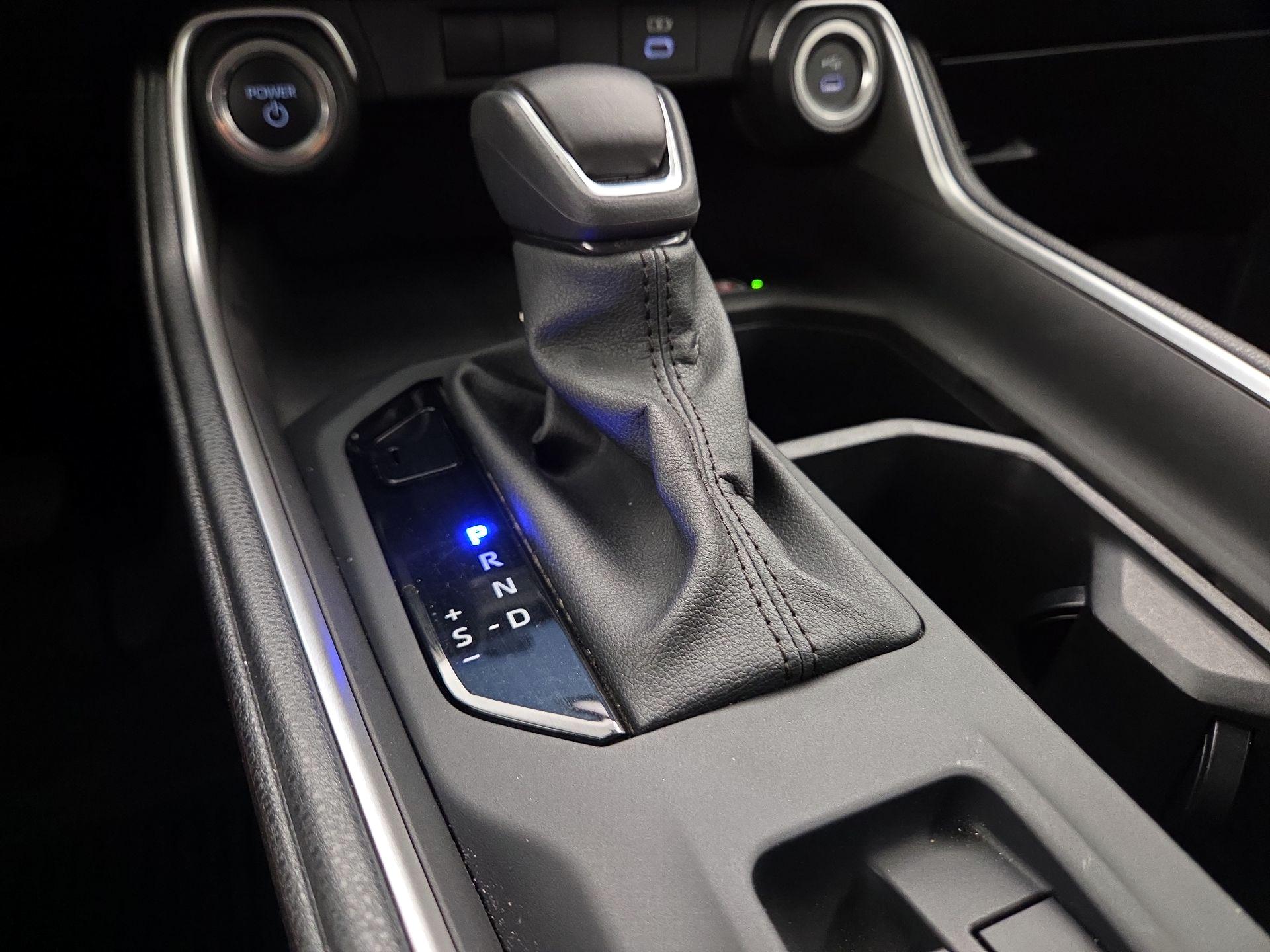 Thumbnail: 2024 Toyota Highlander - 17