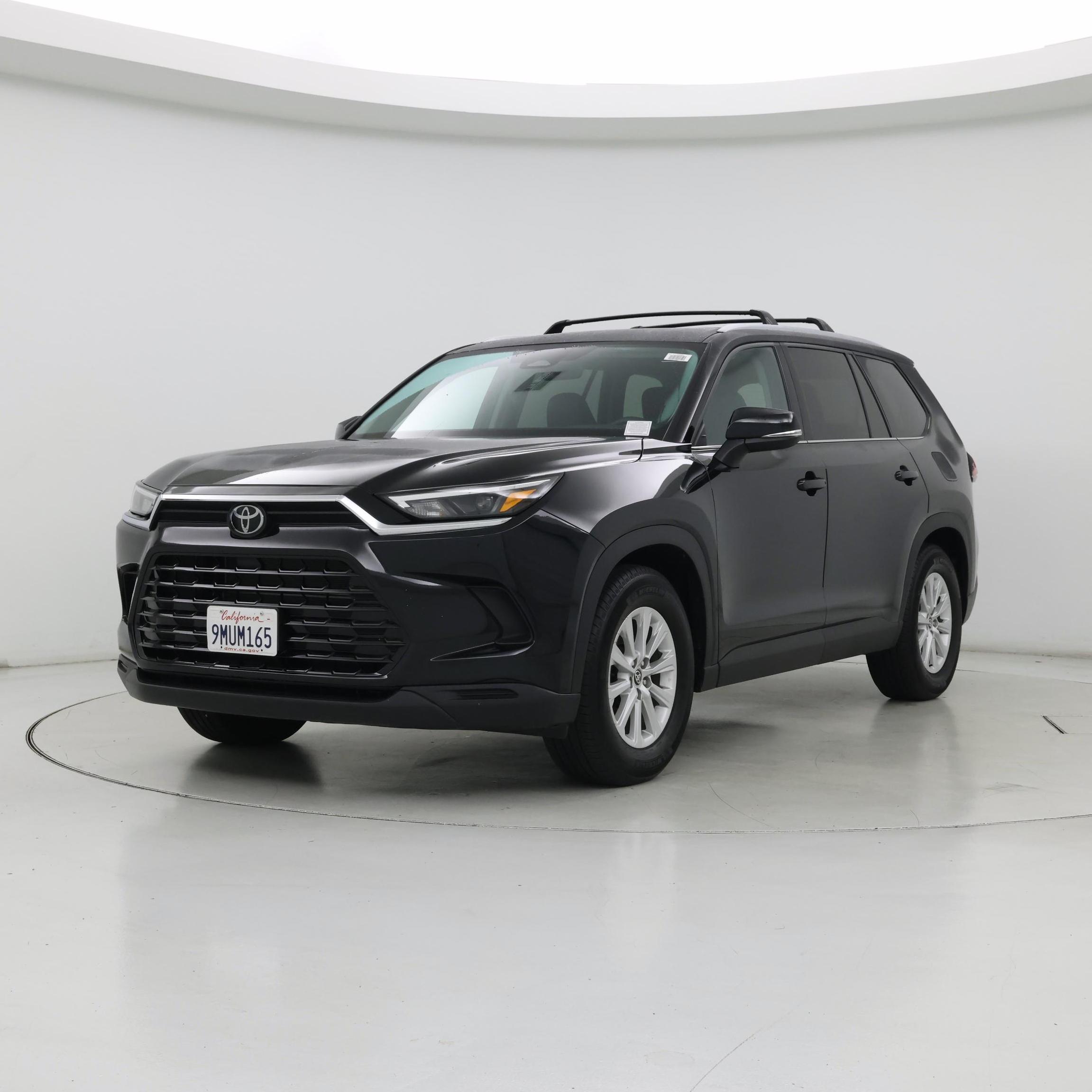 Thumbnail: 2024 Toyota Highlander - 4