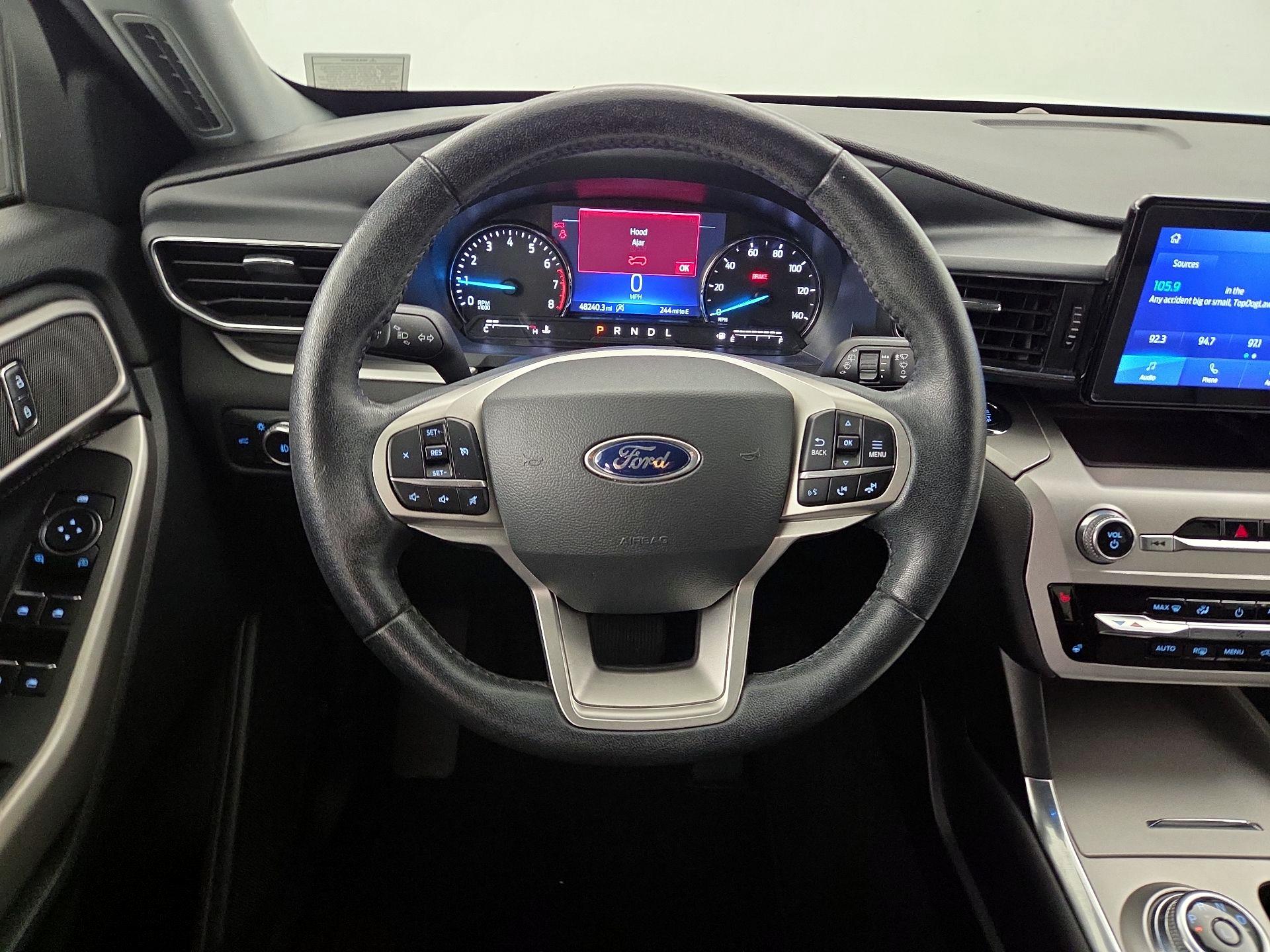 Thumbnail: 2021 Ford Explorer - 10