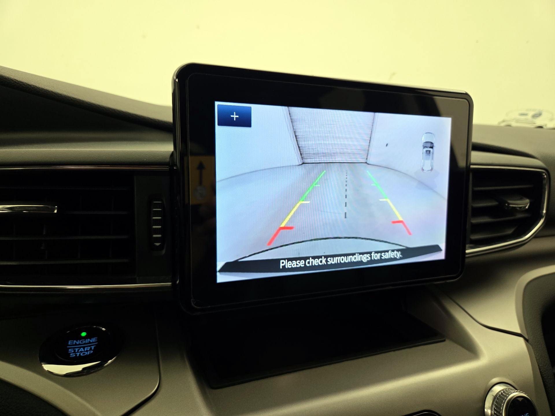 Thumbnail: 2021 Ford Explorer - 14