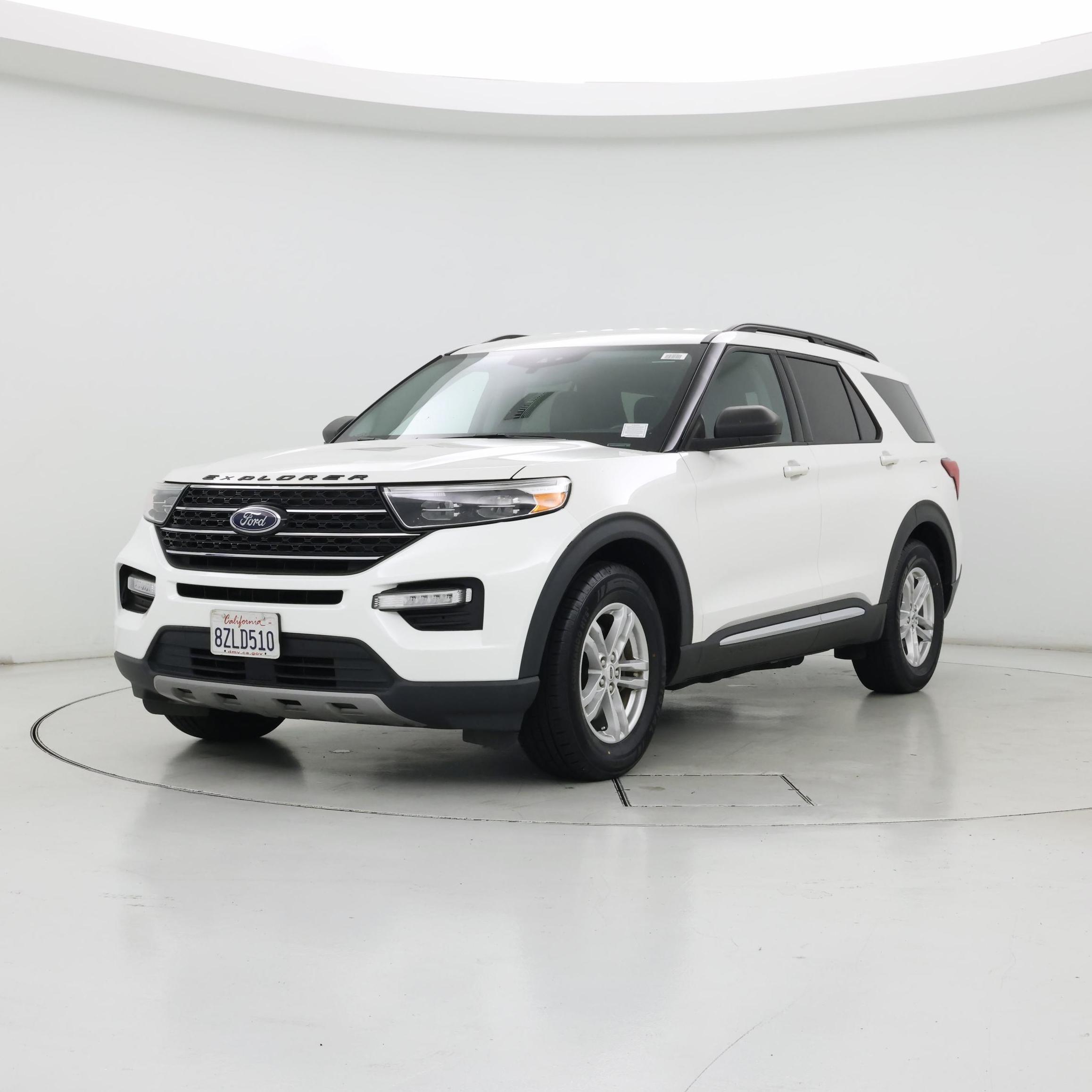 Thumbnail: 2021 Ford Explorer - 4