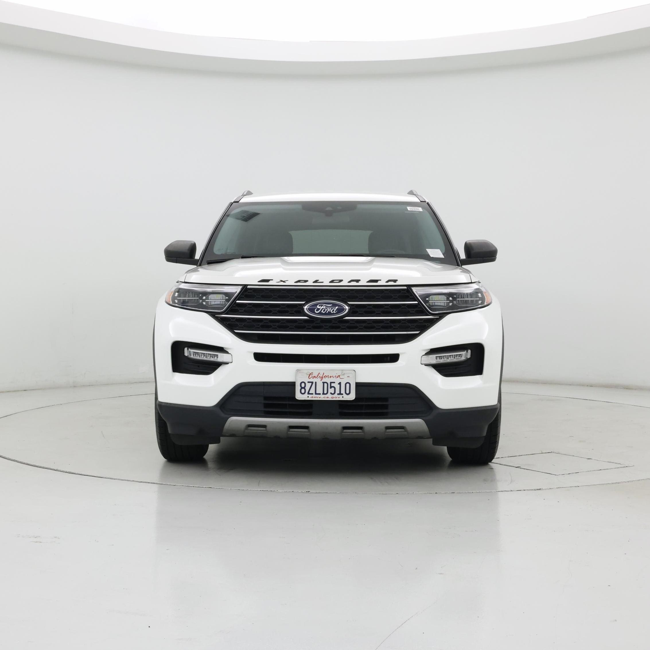 Thumbnail: 2021 Ford Explorer - 5
