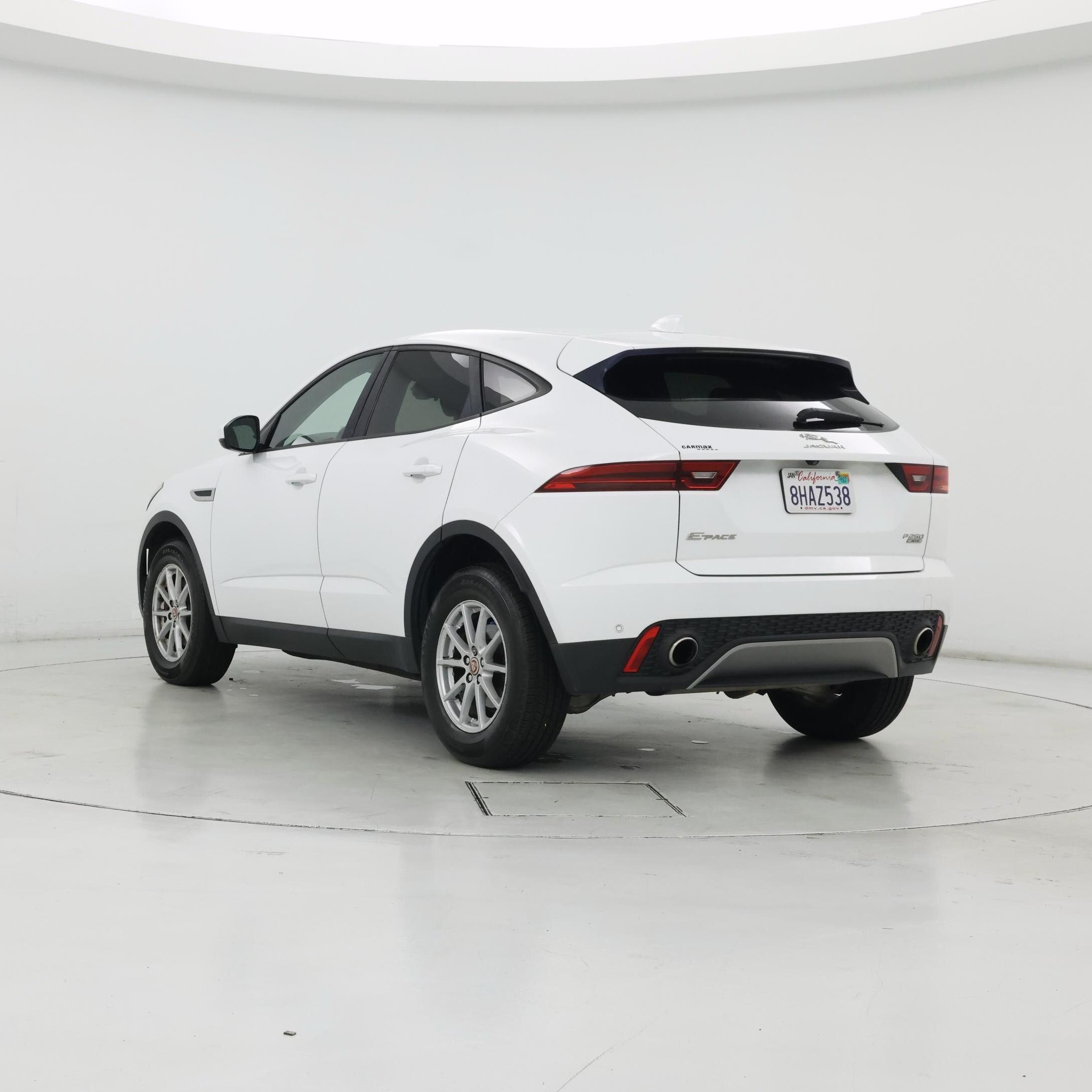 Thumbnail: 2019 Jaguar E-Pace - 2