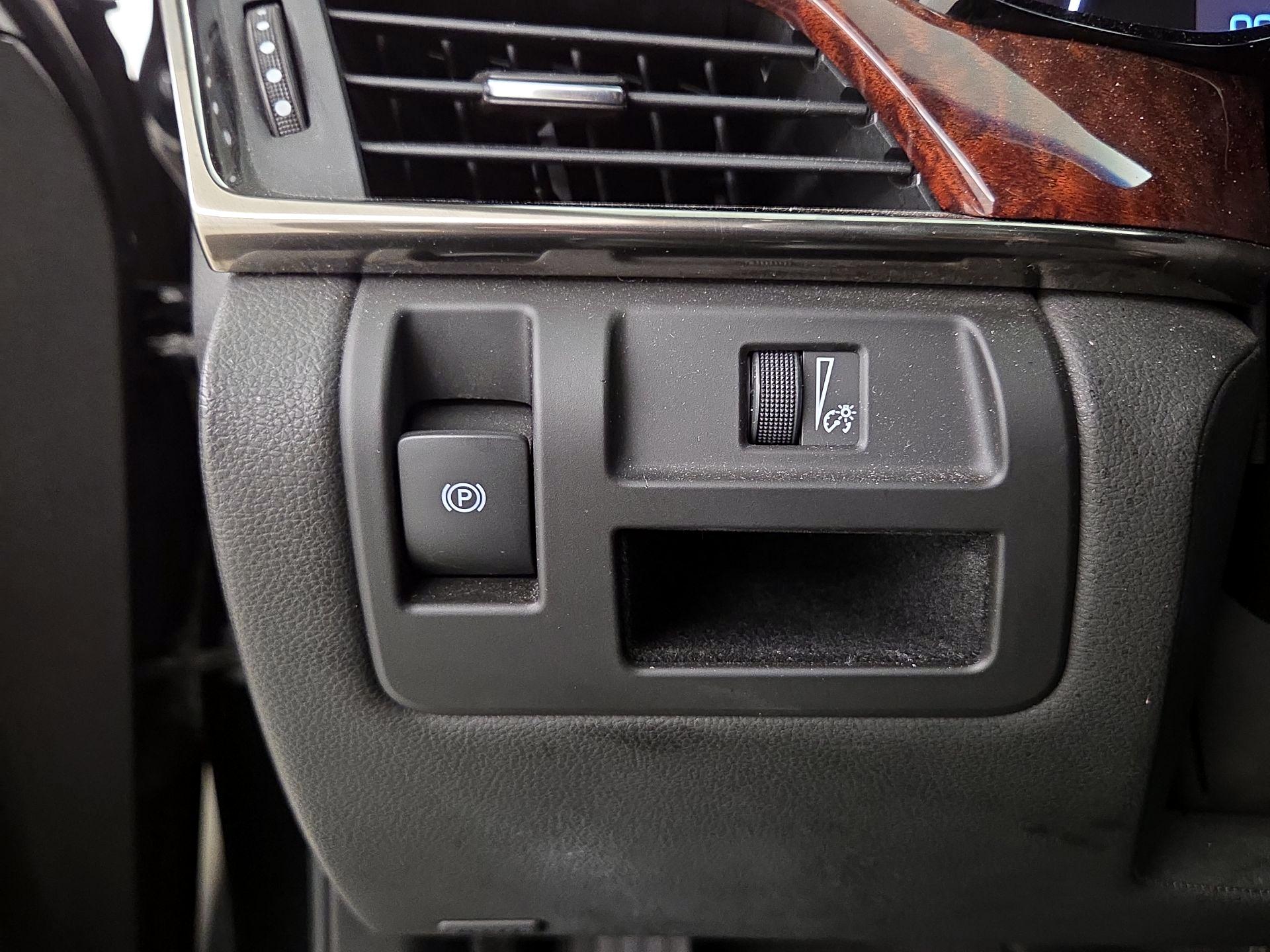 Thumbnail: 2015 Cadillac CTS - 13