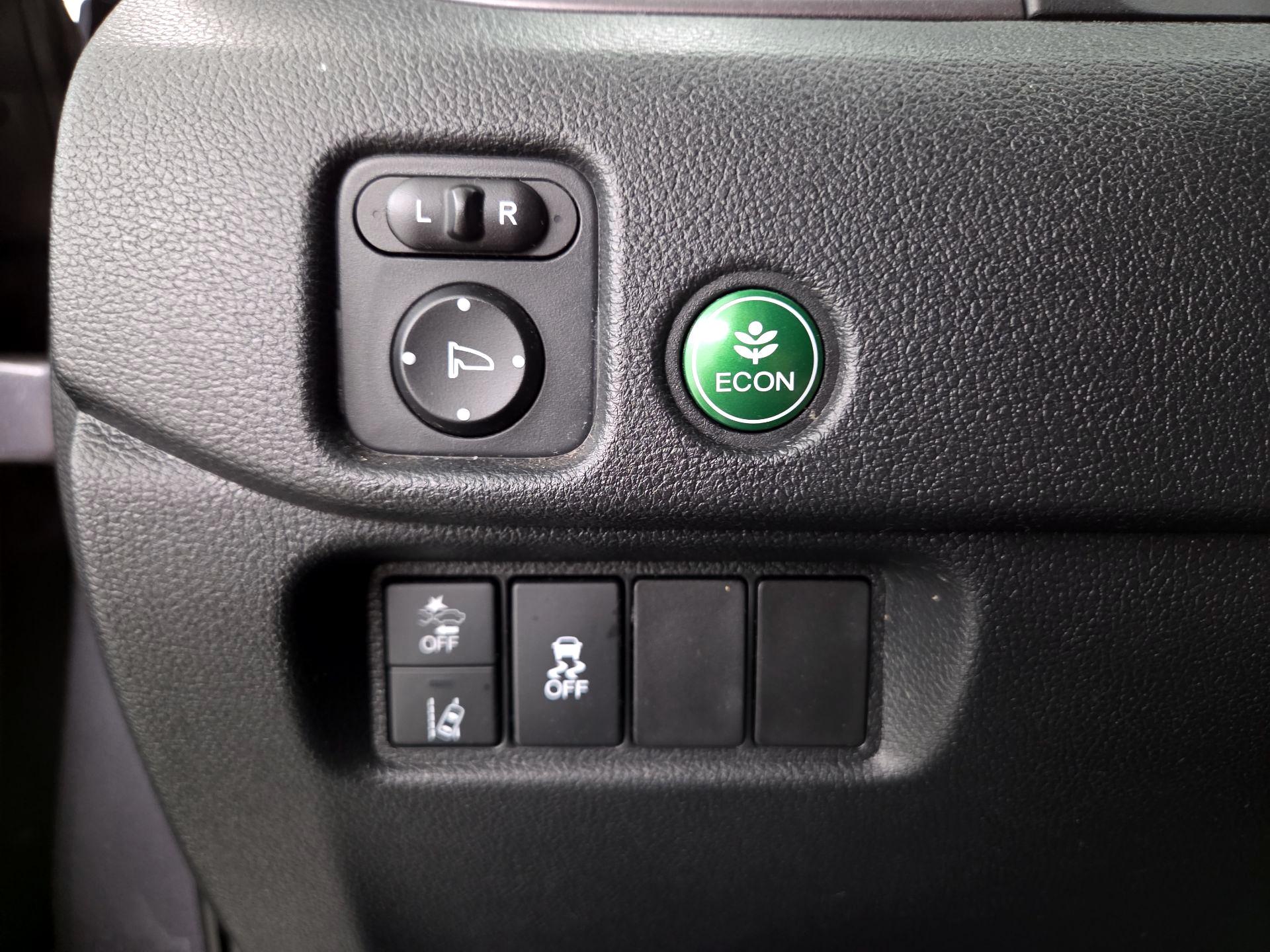 Thumbnail: 2022 Honda Pilot - 13