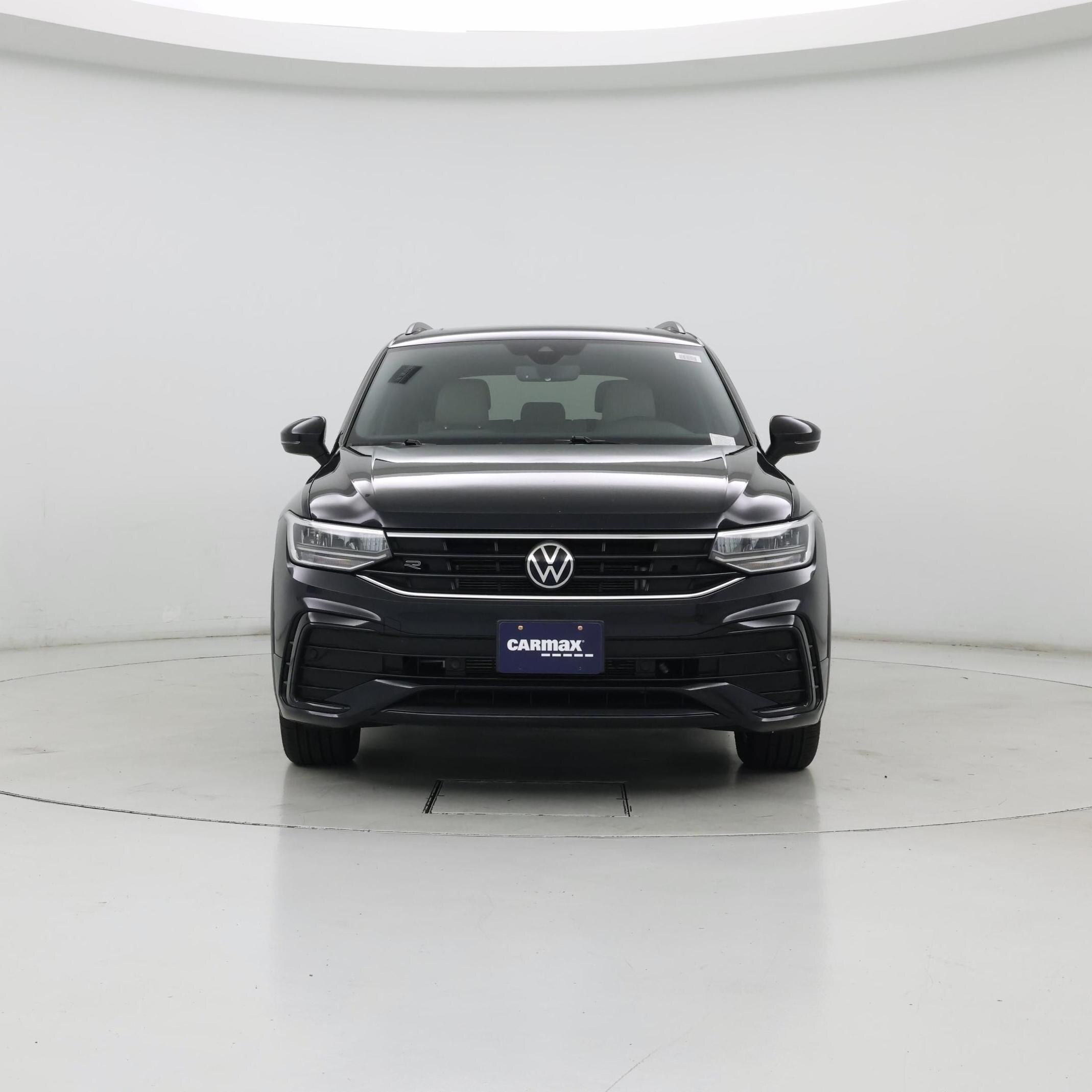 Thumbnail: 2022 Volkswagen Tiguan - 5