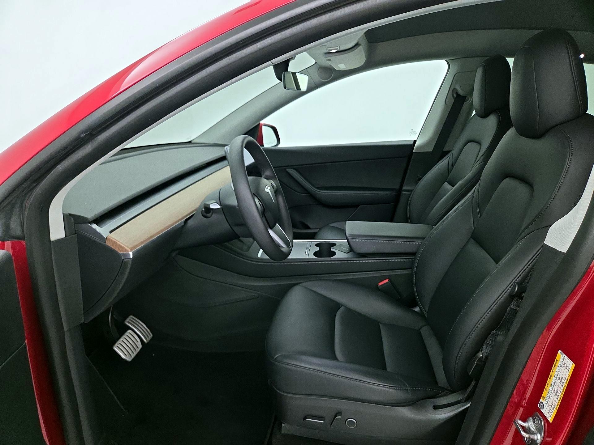 Thumbnail: 2022 Tesla Model Y - 11