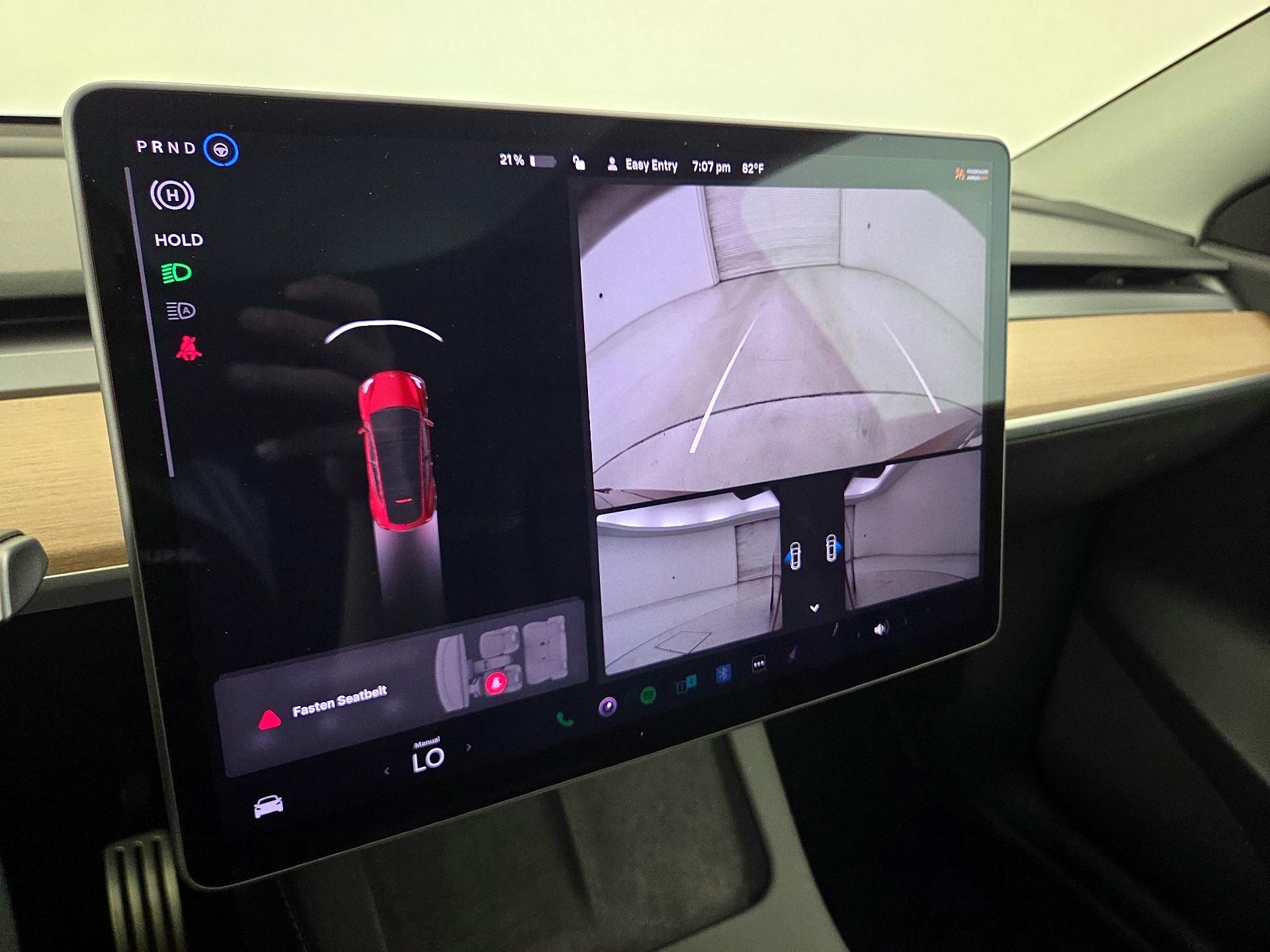 Thumbnail: 2022 Tesla Model Y - 14