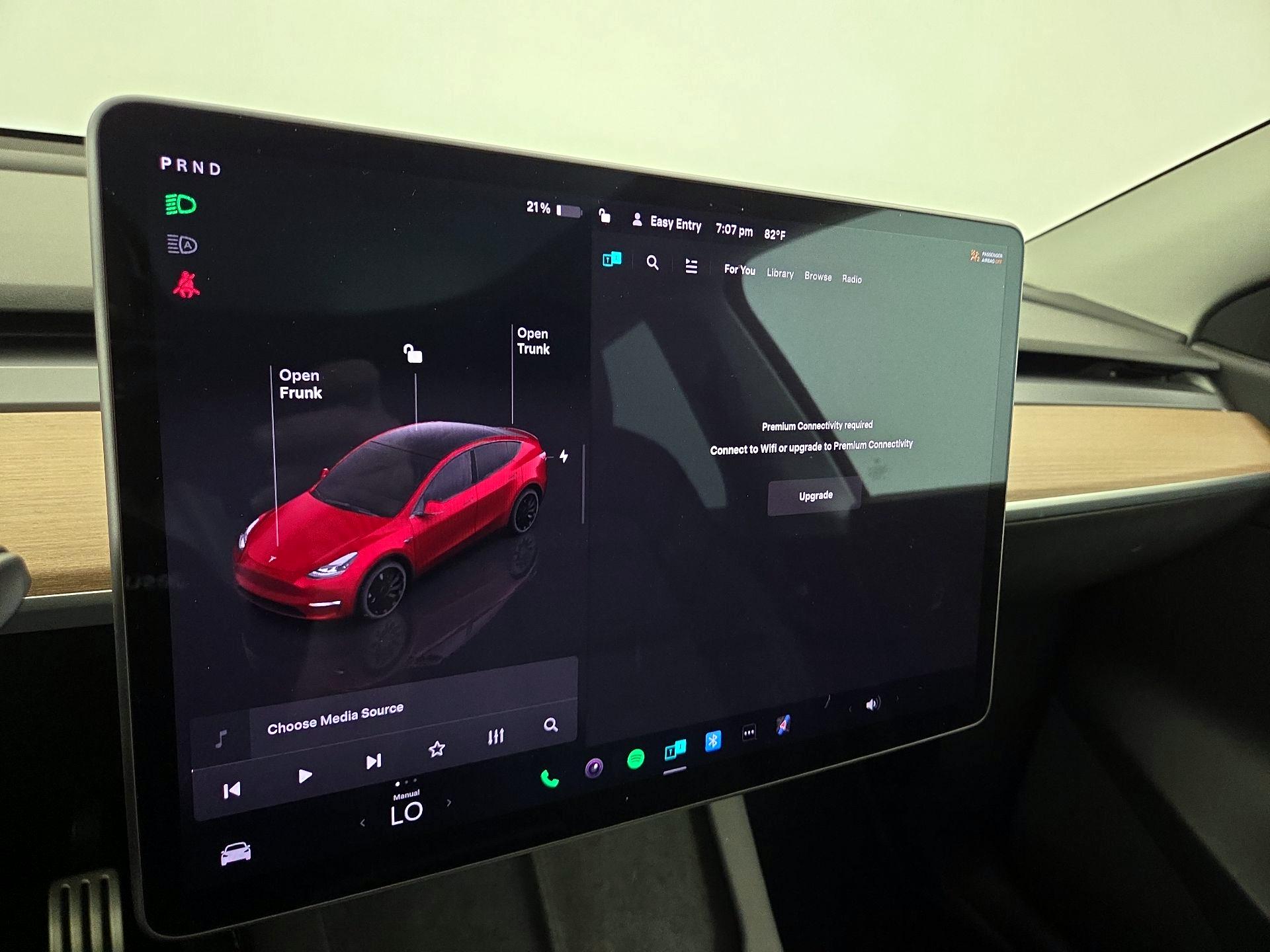 Thumbnail: 2022 Tesla Model Y - 15