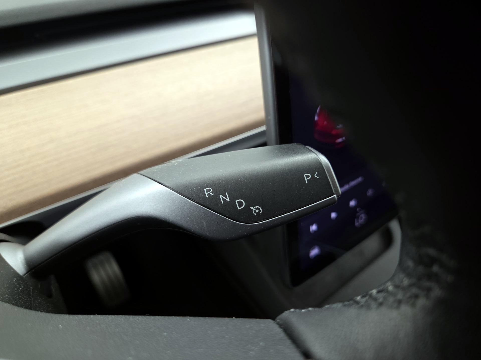 Thumbnail: 2022 Tesla Model Y - 17