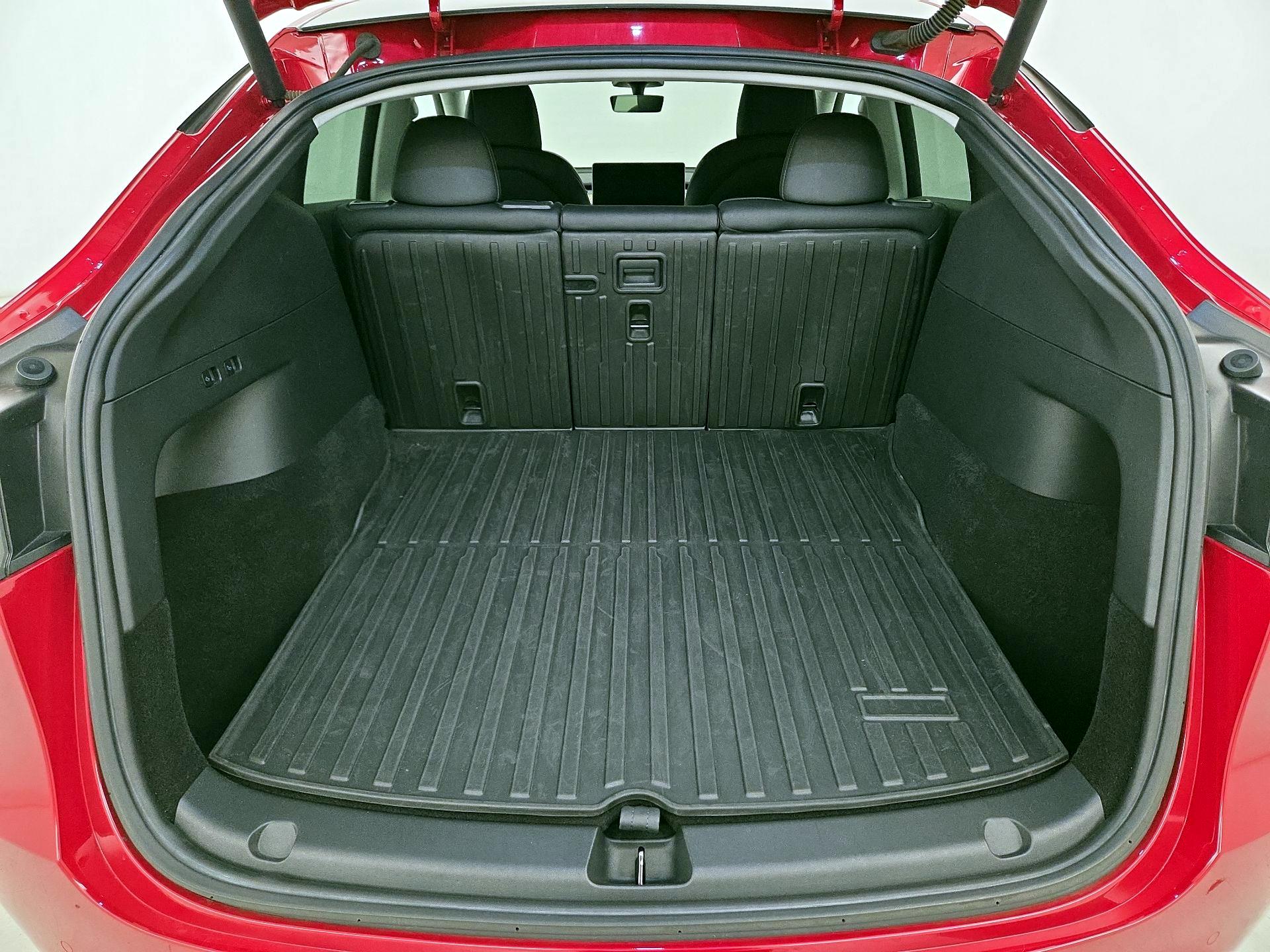 Thumbnail: 2022 Tesla Model Y - 20