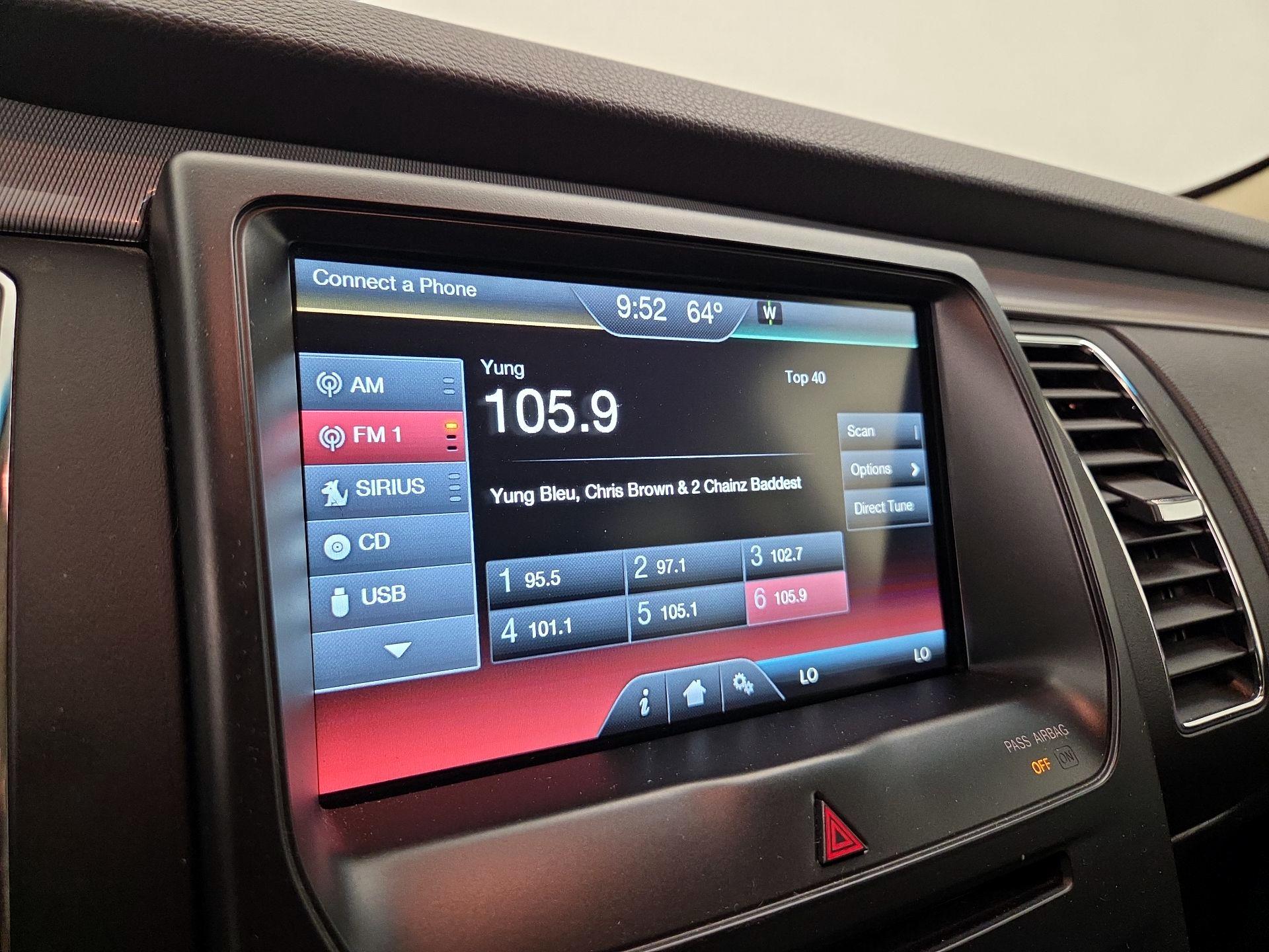 Thumbnail: 2015 Ford Flex - 16