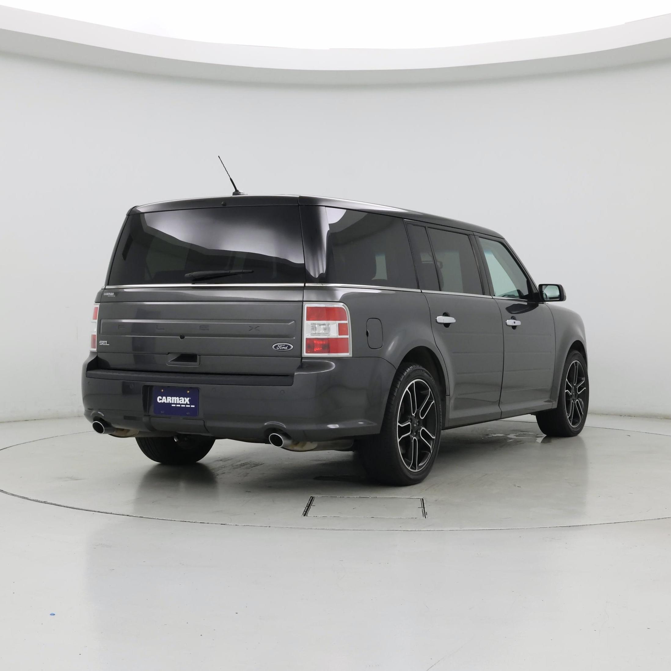 Thumbnail: 2015 Ford Flex - 8