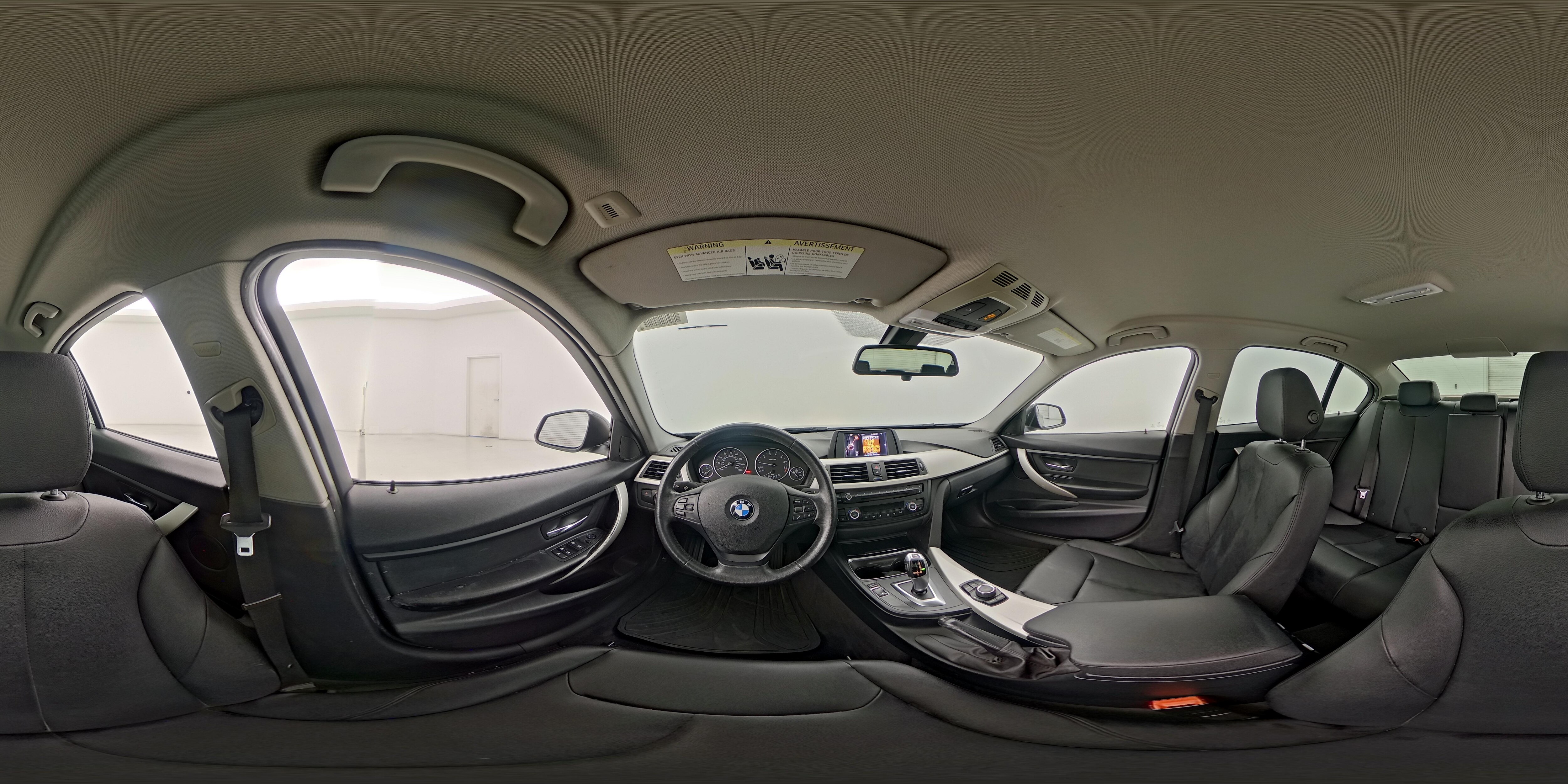 2015 BMW 3 Series 320i - Photo 25